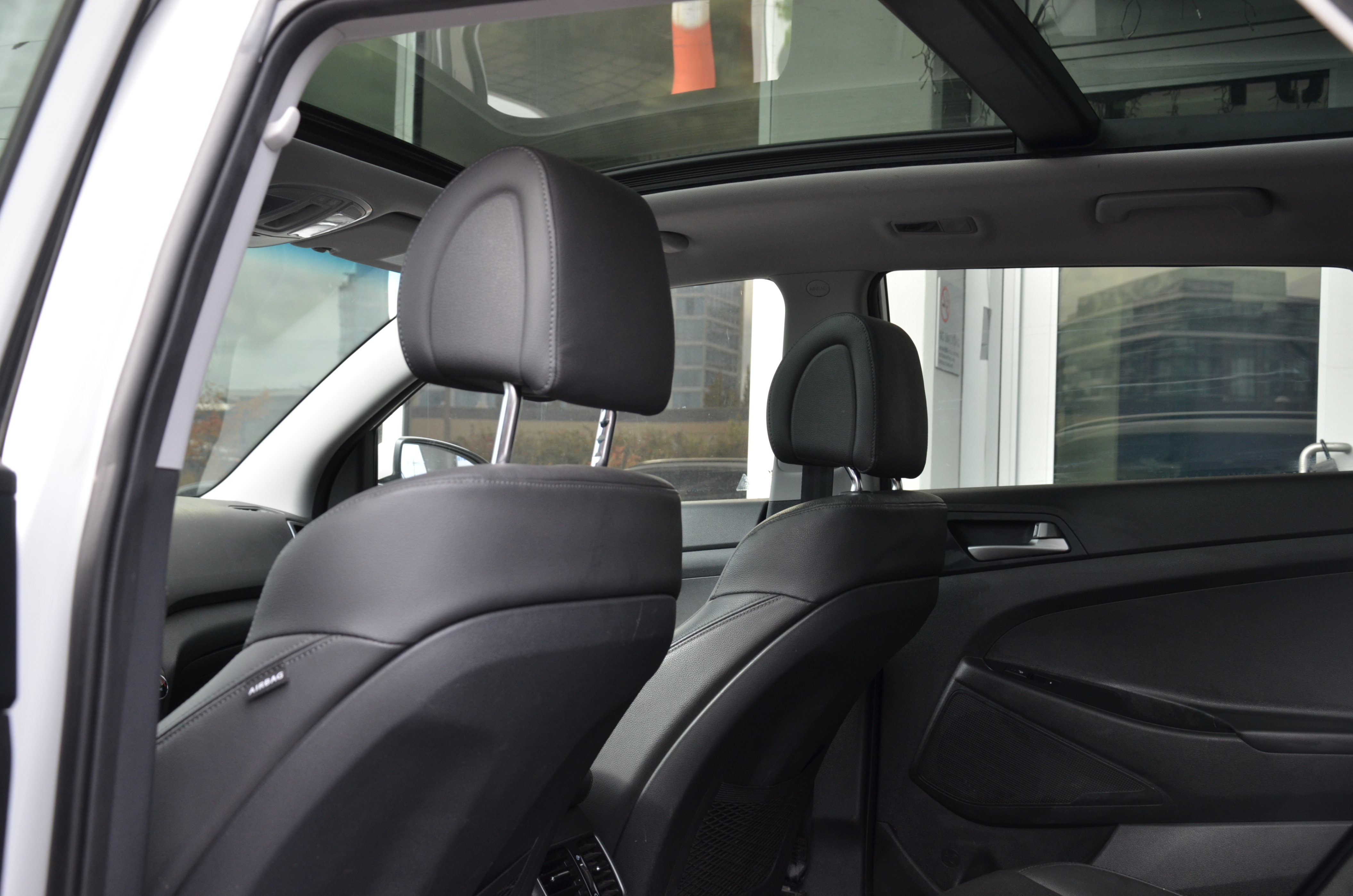 2018 Hyundai Tucson 2.0L SE AWD, Vancouver, Cash