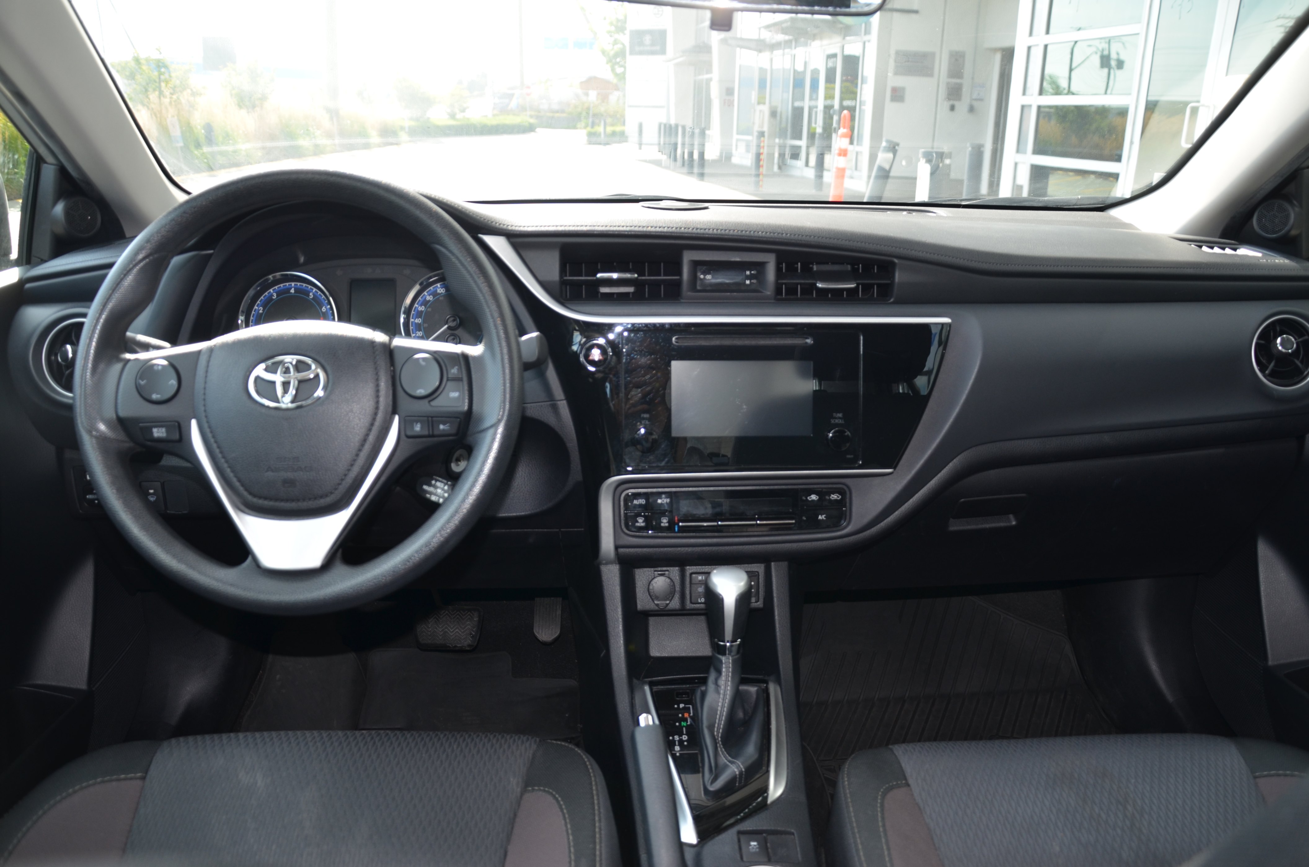 2018 Toyota Corolla LE, 温哥华, 全款车