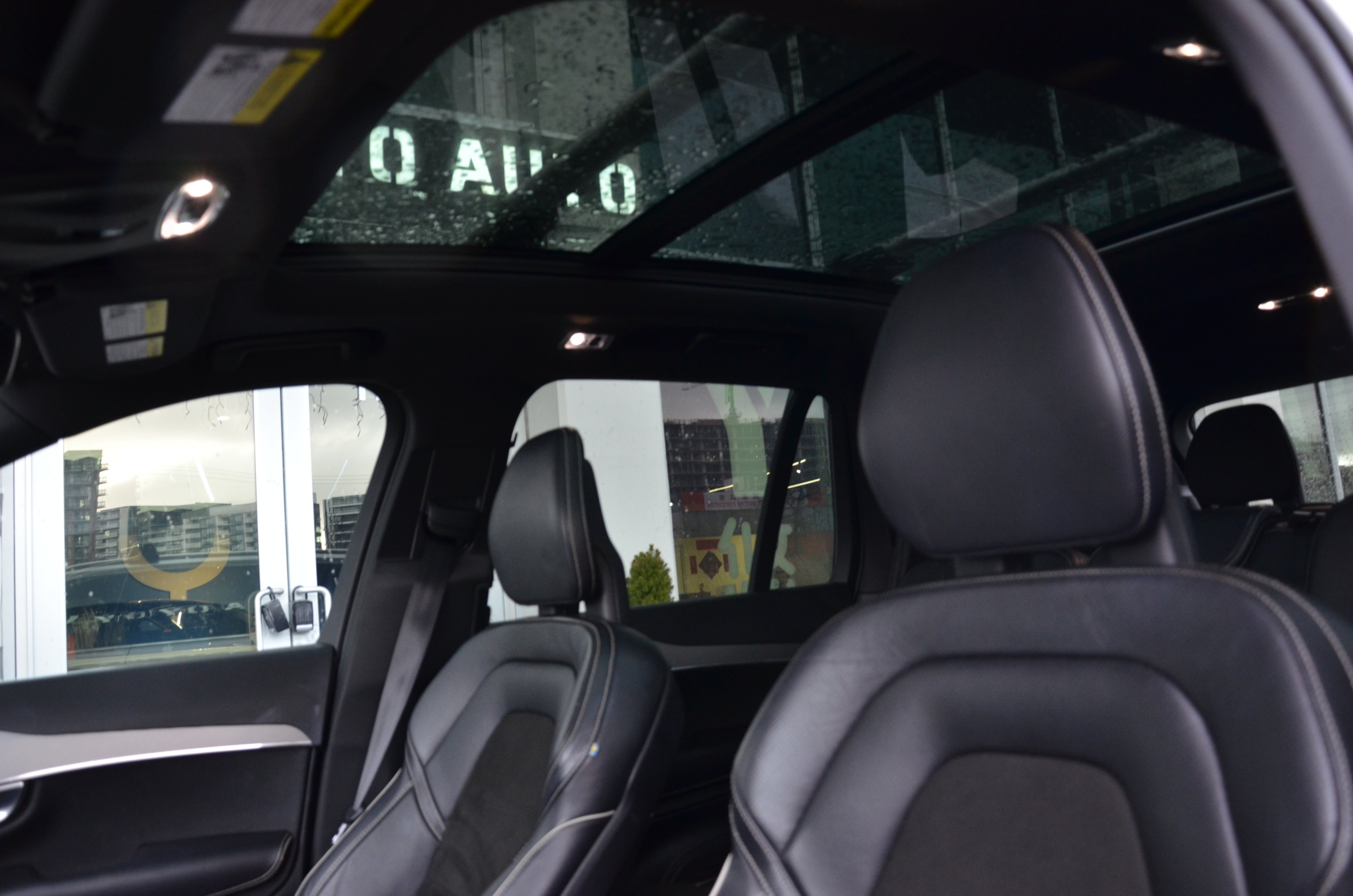 2018 Volvo XC90 T6 AWD R-Design, 温哥华, 全款车