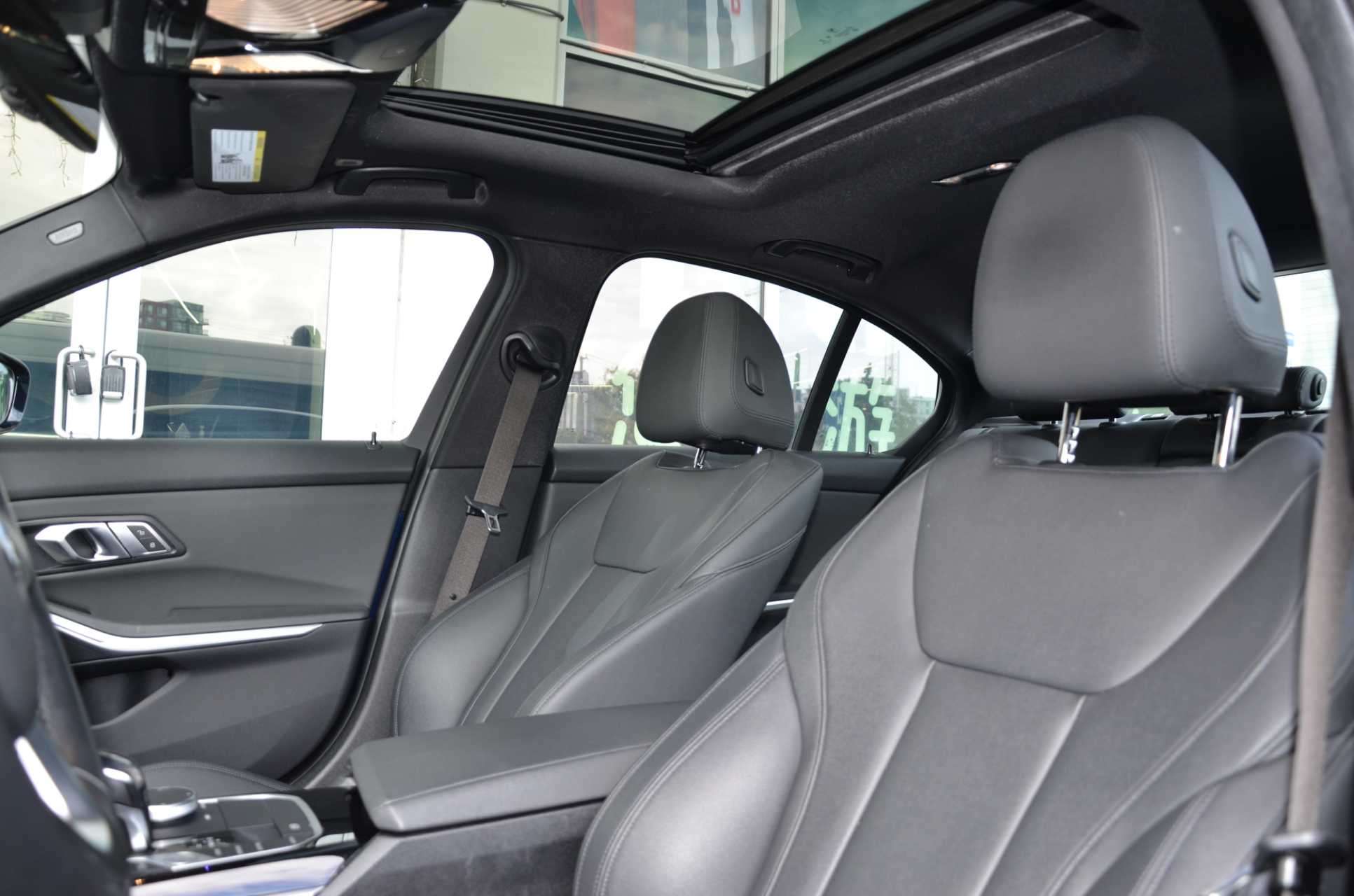 2019 BMW 3 Series 330i xDrive Sedan, 温哥华, 全款车