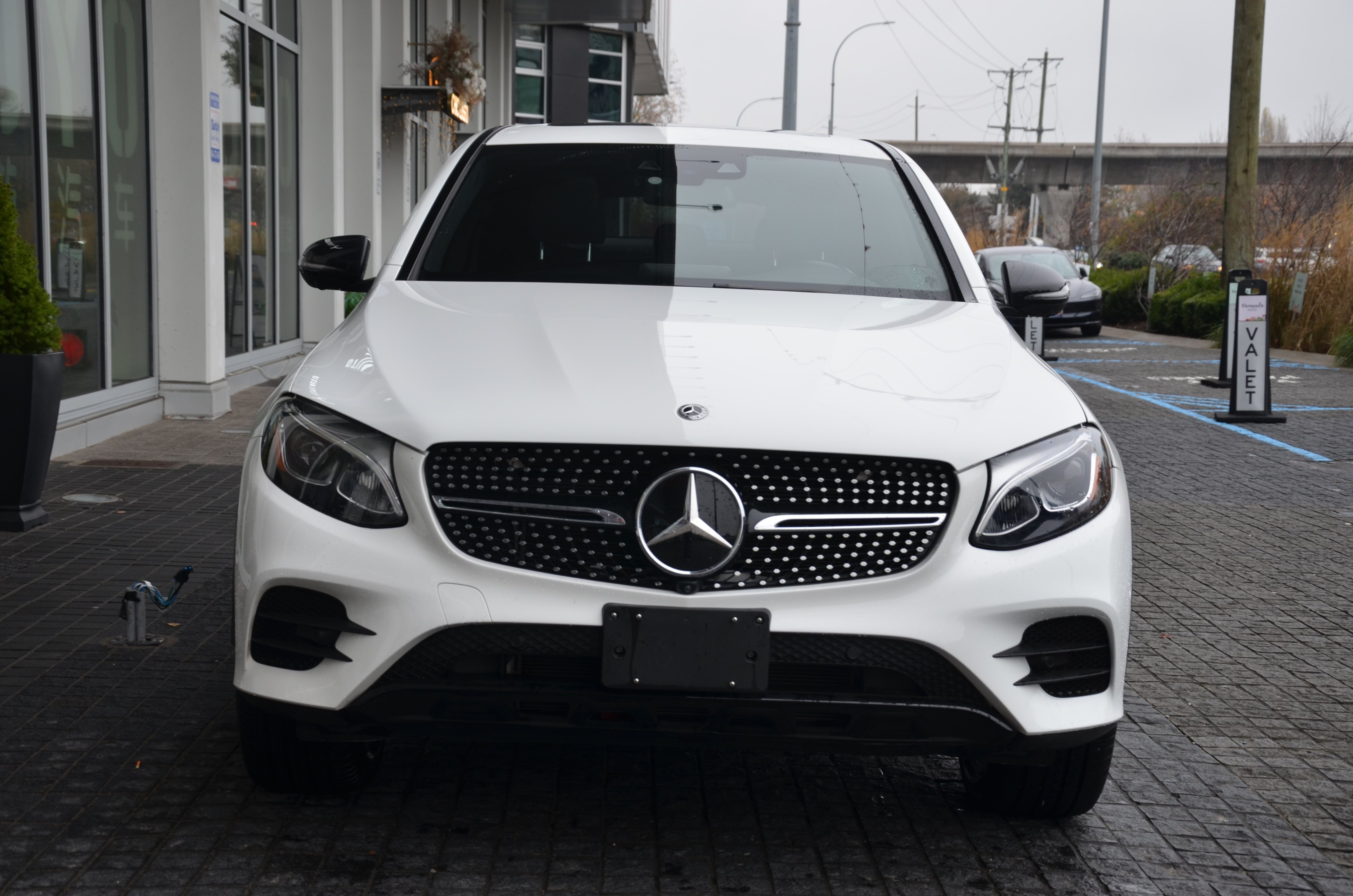 2019 Mercedes-Benz GLC-Class GLC 300 4MATIC Coupe, Vancouver, Cash