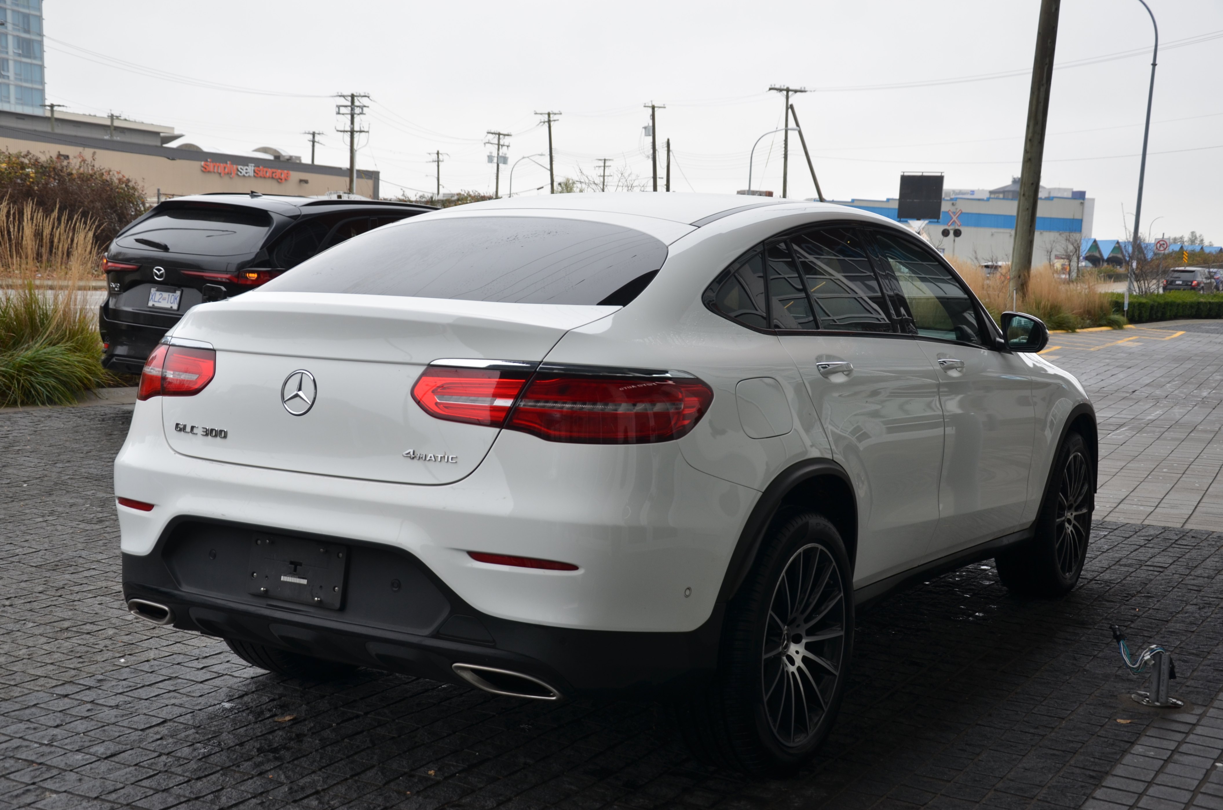 2019 Mercedes-Benz GLC-Class GLC 300 4MATIC Coupe, Vancouver, Cash