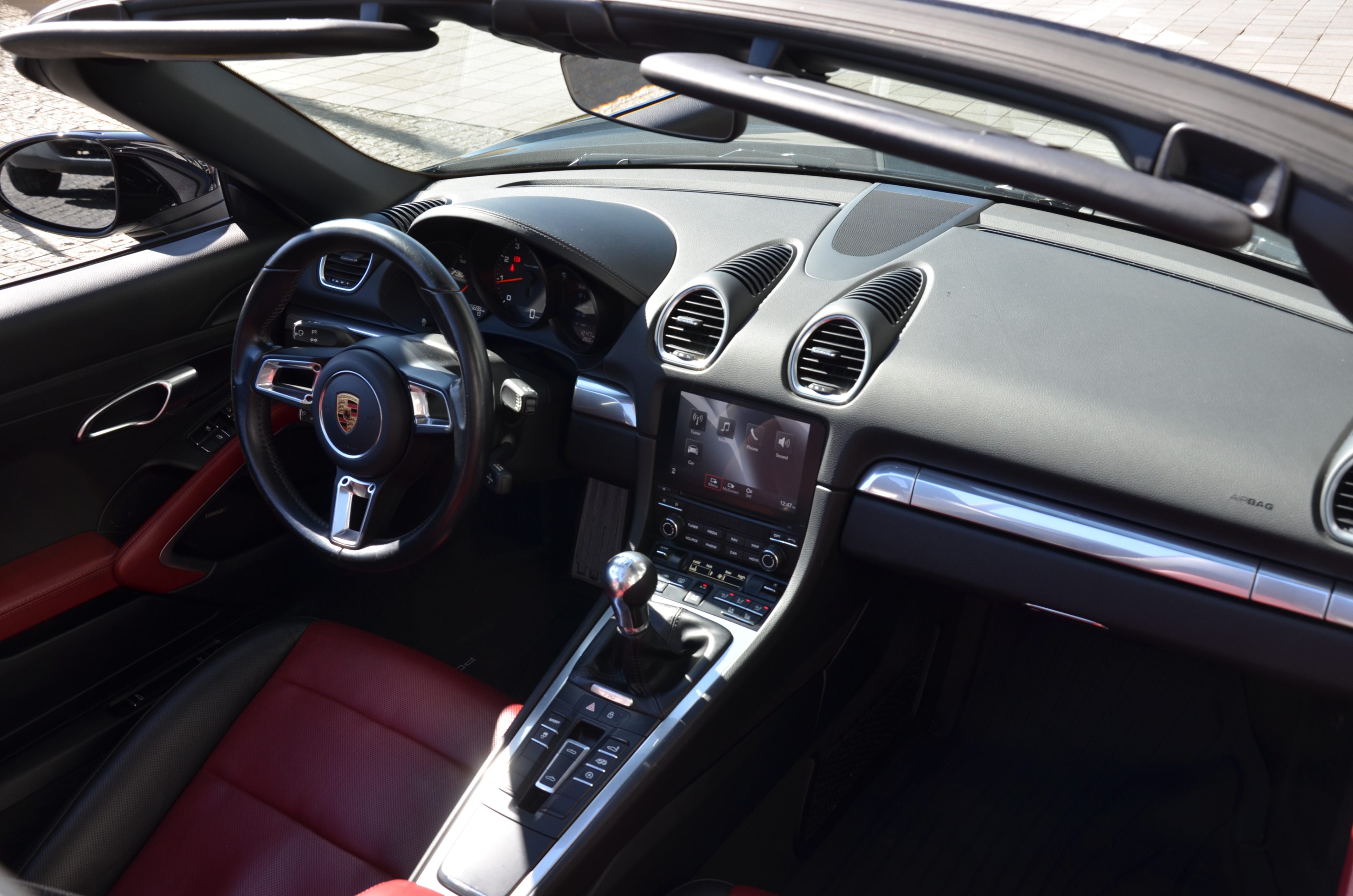2019 Porsche 718 Boxster Roadster, Vancouver, Cash