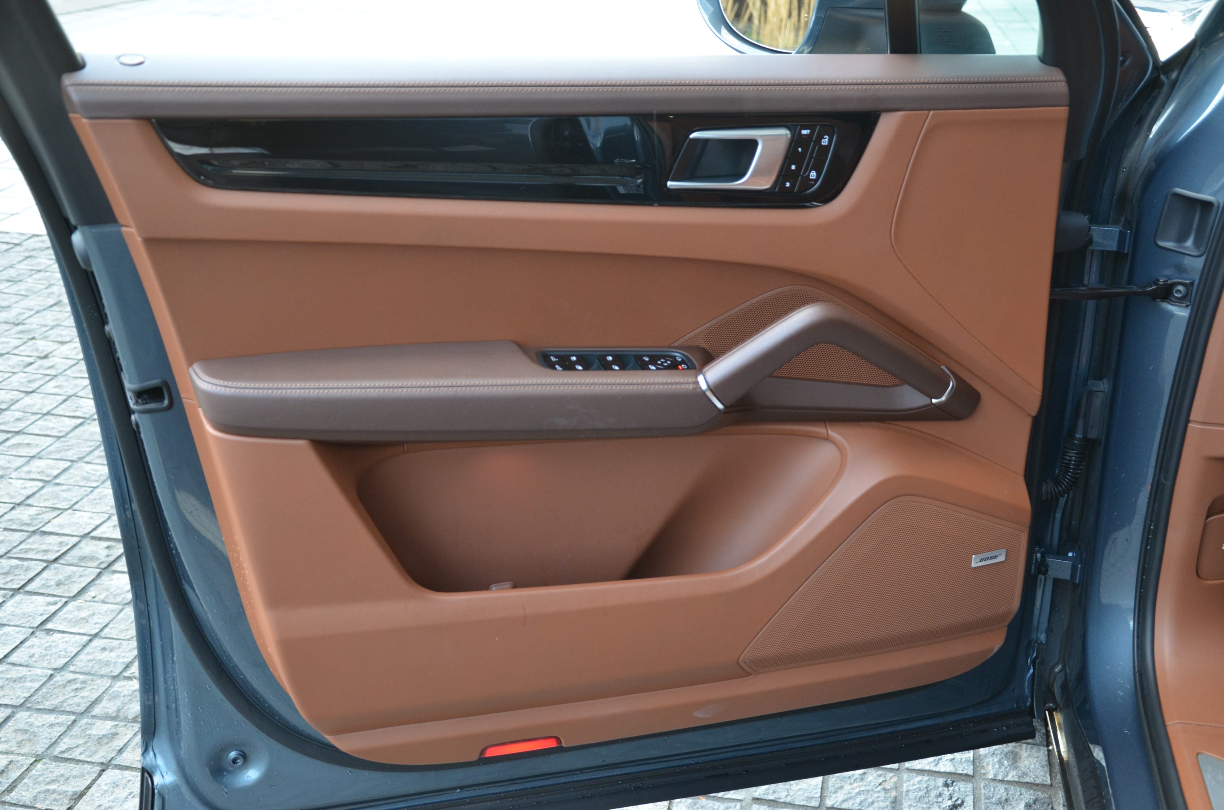 2019 Porsche Cayenne S AWD, Vancouver, Cash