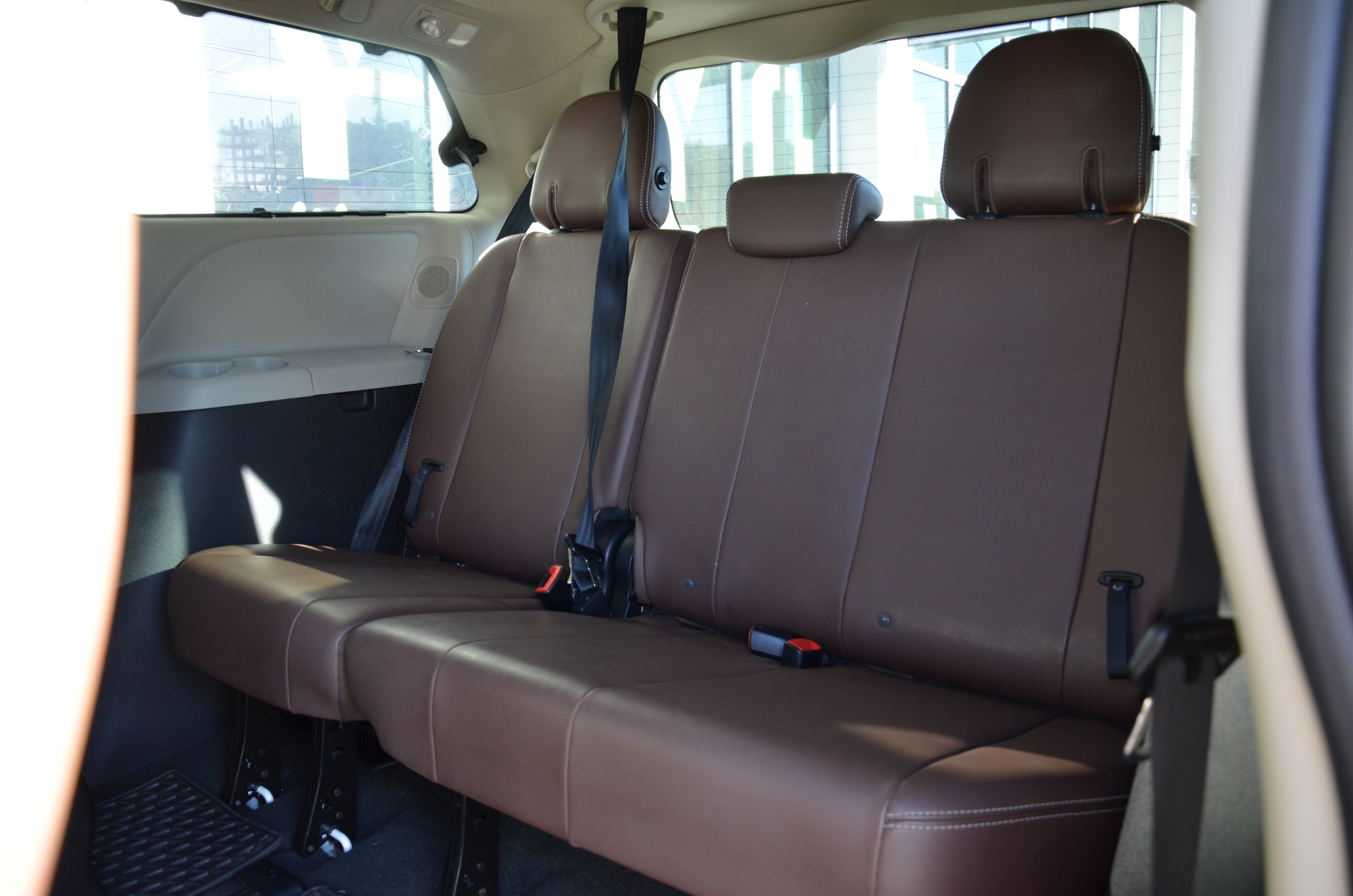 2019 Toyota Sienna XLE 7-Passenger AWD, 温哥华, 全款车
