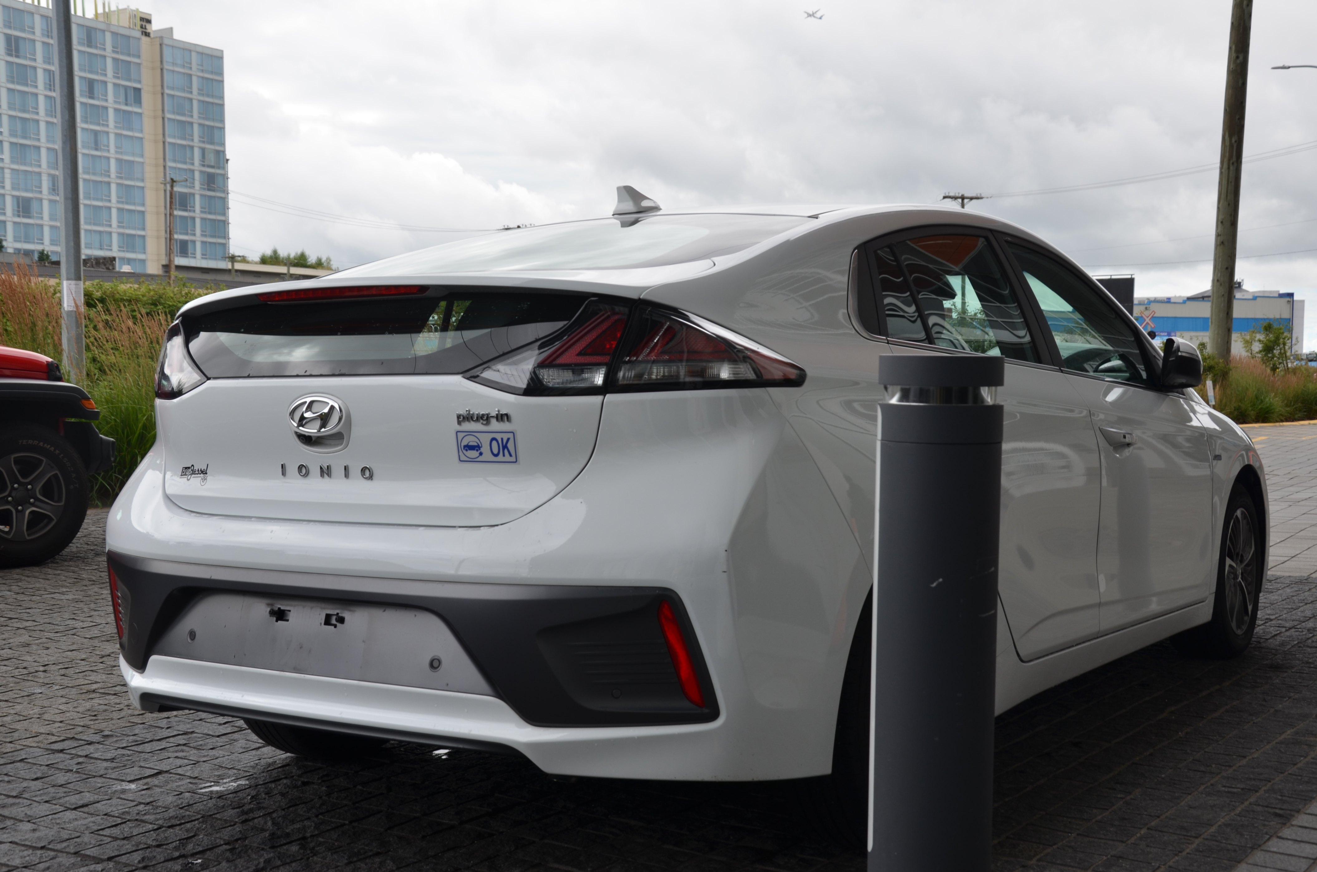 2020 Hyundai Ioniq Plug-In Hybrid Ultimate Hatchback, Vancouver, Cash