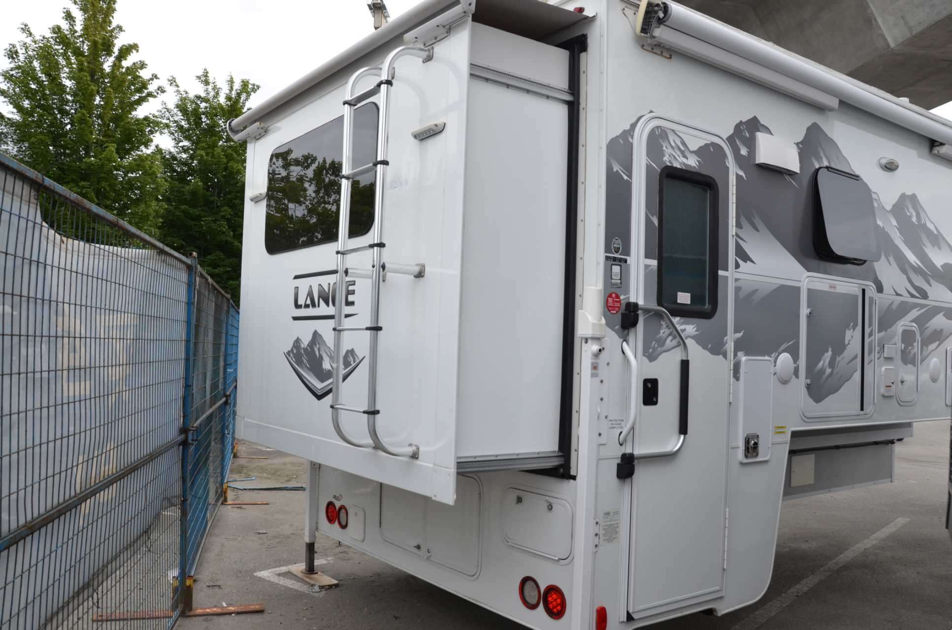 2021 Lance 1172 ., Vancouver, Cash