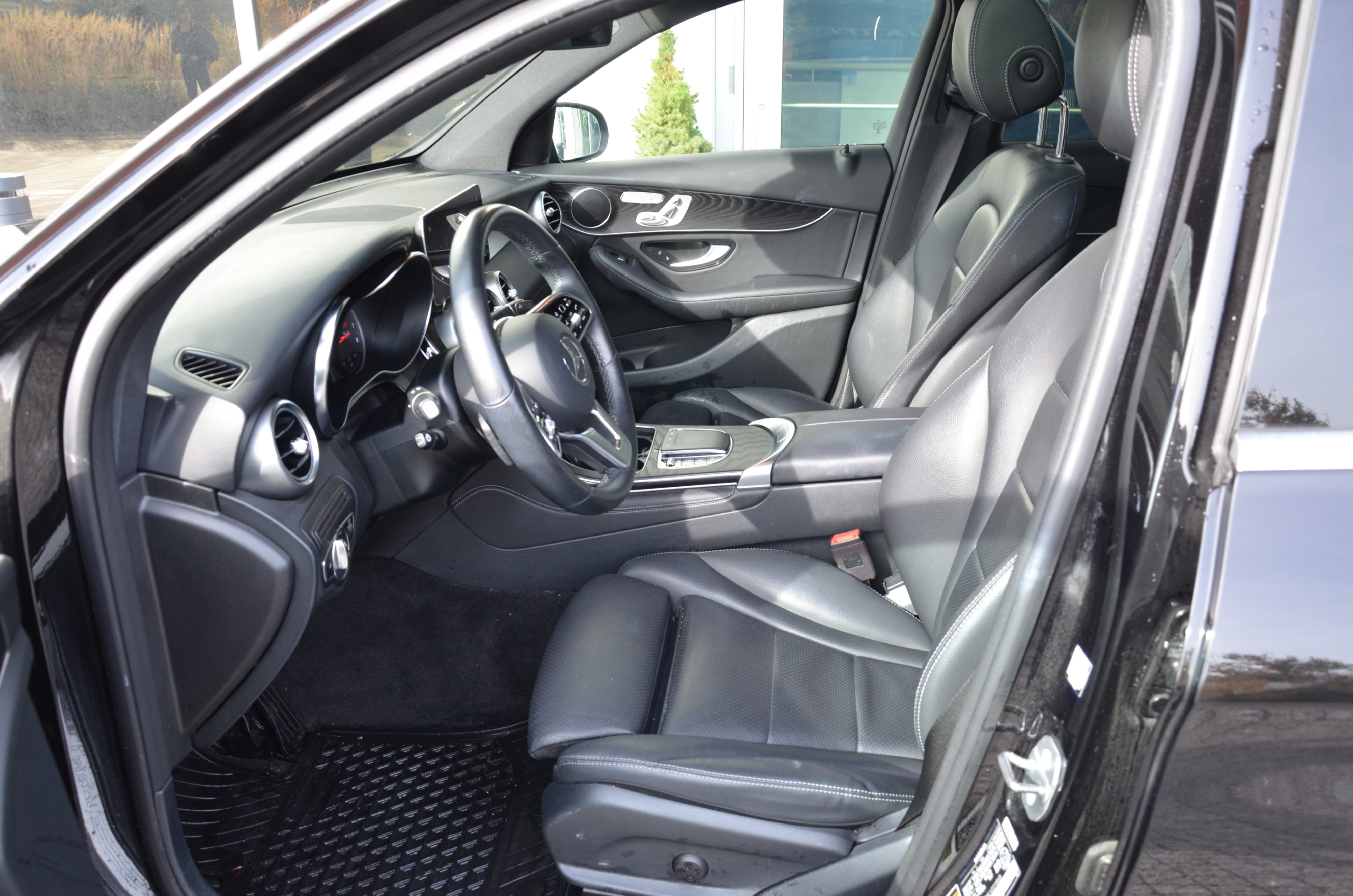 2020 Mercedes-Benz GLC-class GLC 300 4MATIC SUV, Vancouver, Cash