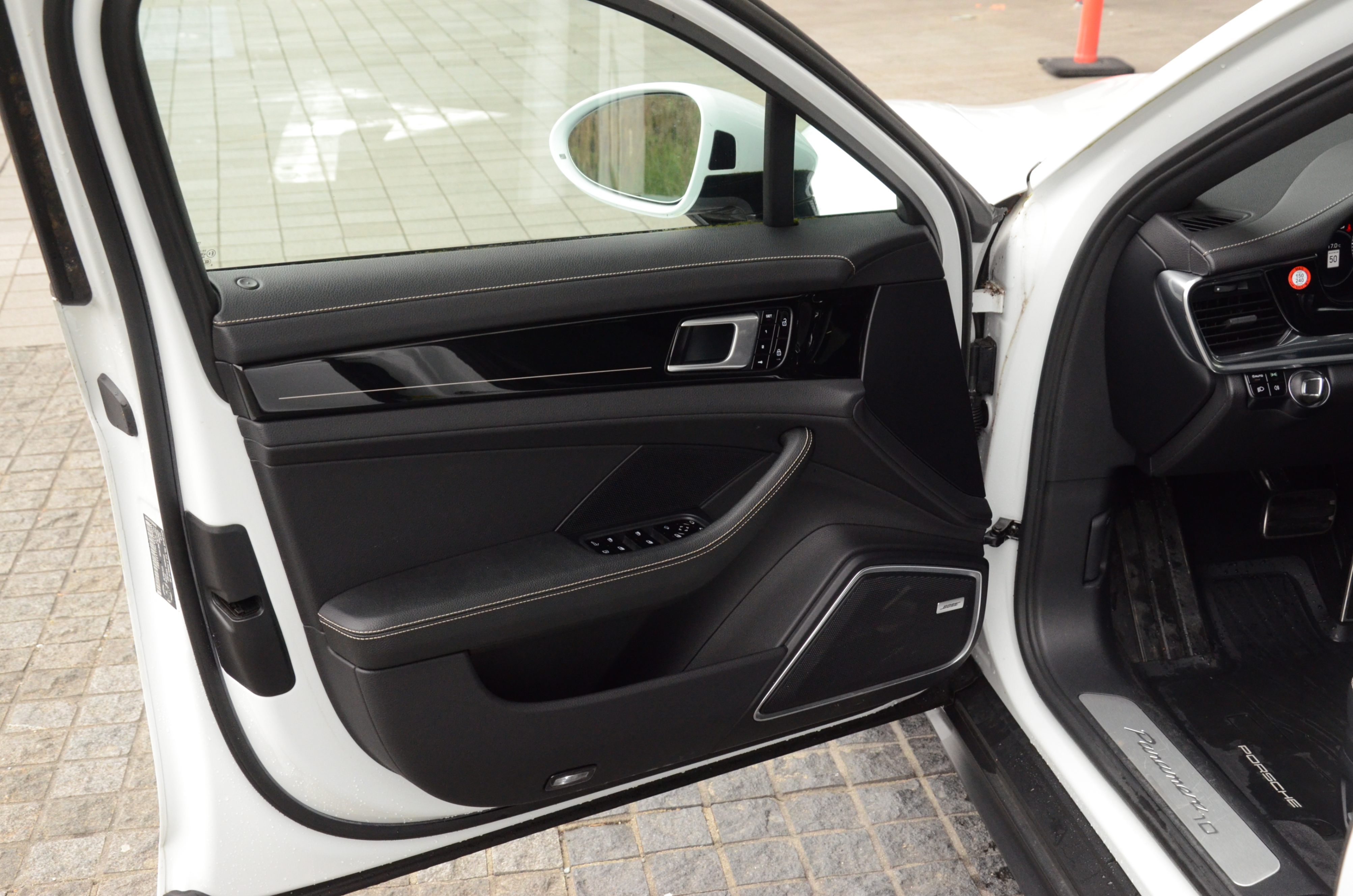 2020 Porsche Panamera 4 E-Hybrid AWD, Vancouver, Cash