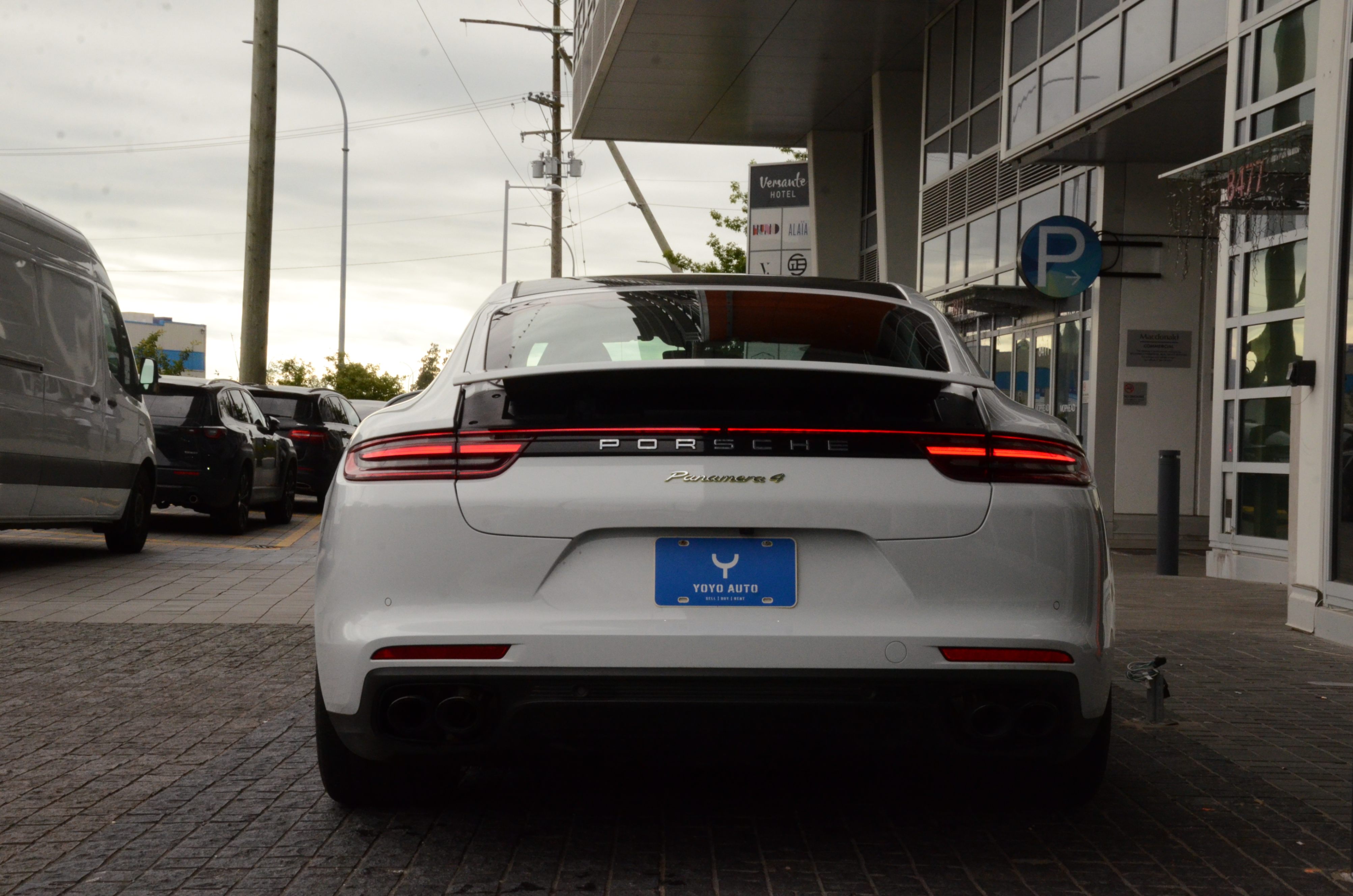 2020 Porsche Panamera 4 E-Hybrid AWD, Vancouver, Cash
