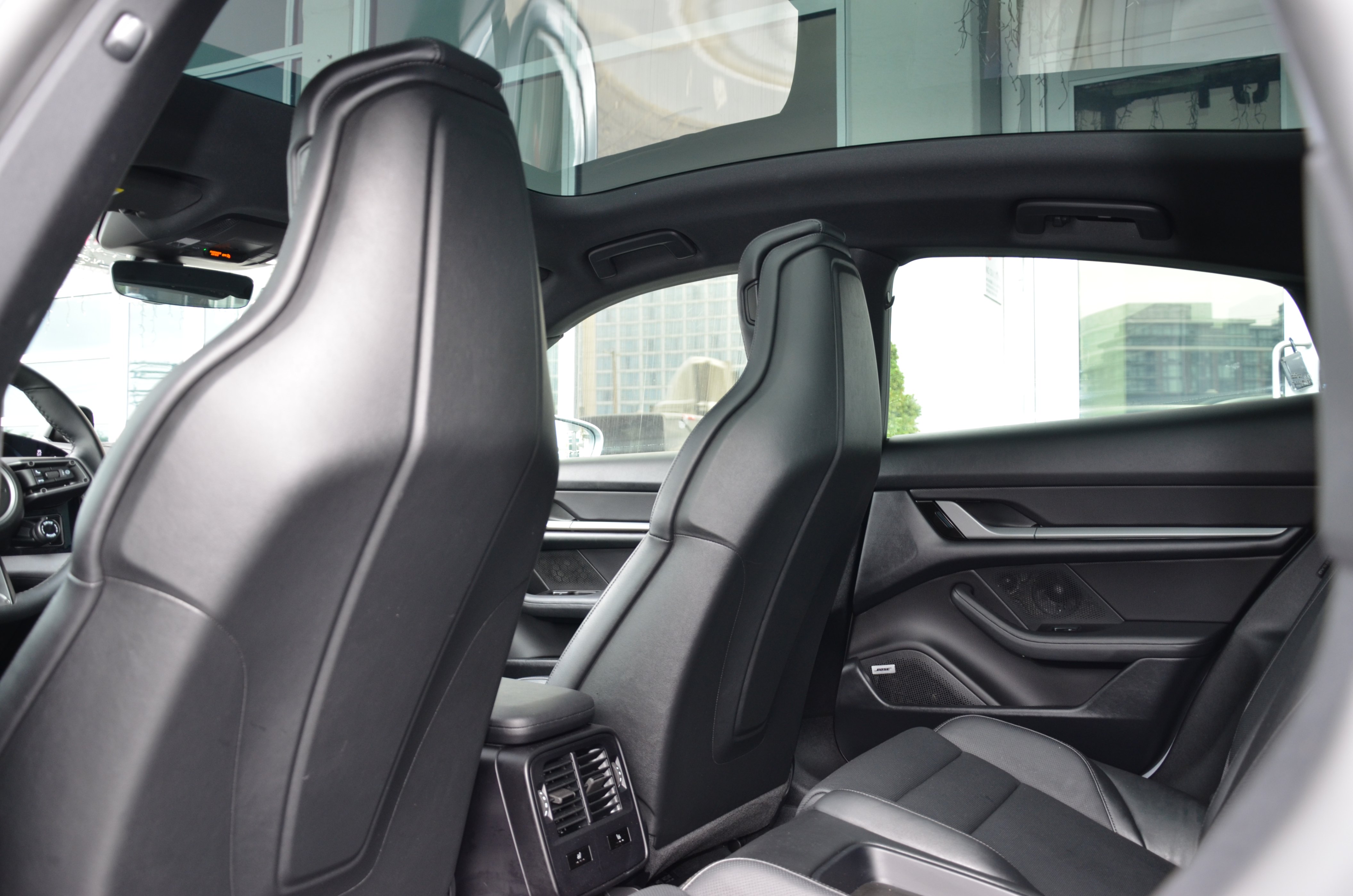 2020 Porsche Taycan 4S Sedan, 温哥华, 全款车