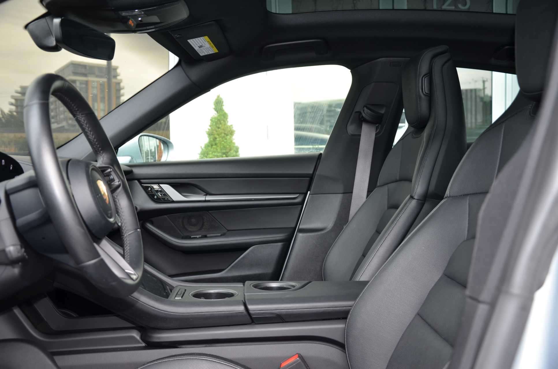 2020 Porsche Taycan 4S Sedan, 温哥华, 全款车