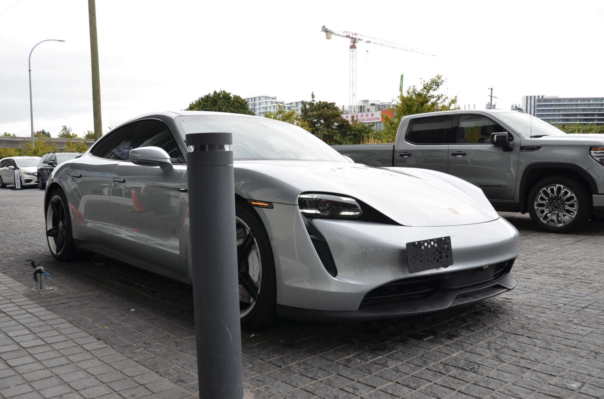 2020 Porsche Taycan 4S Sedan, 温哥华, 全款车