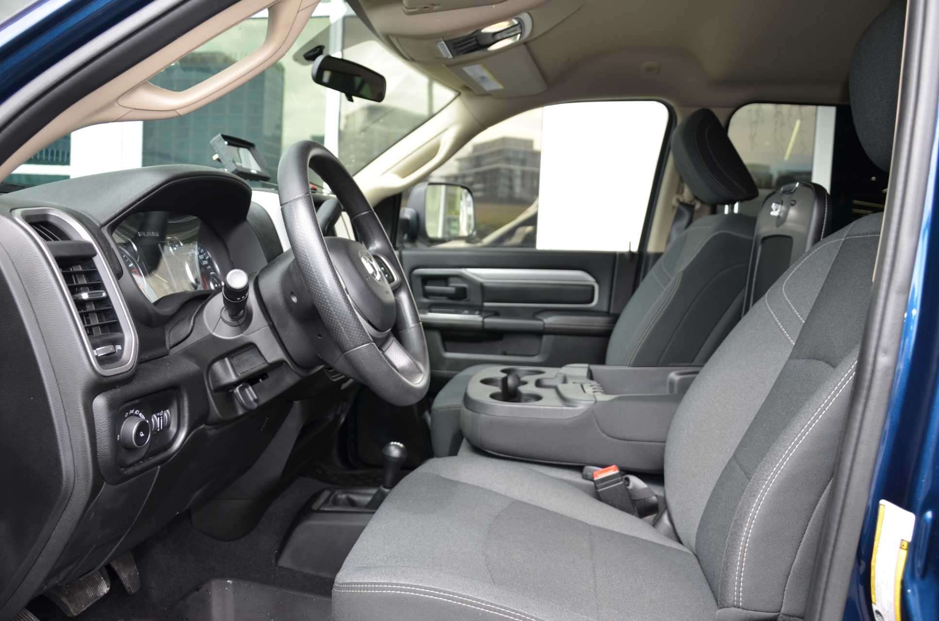 2020 Ram 3500 Tradesman 4x4 Crew Cab 8' Box, 温哥华, 全款车