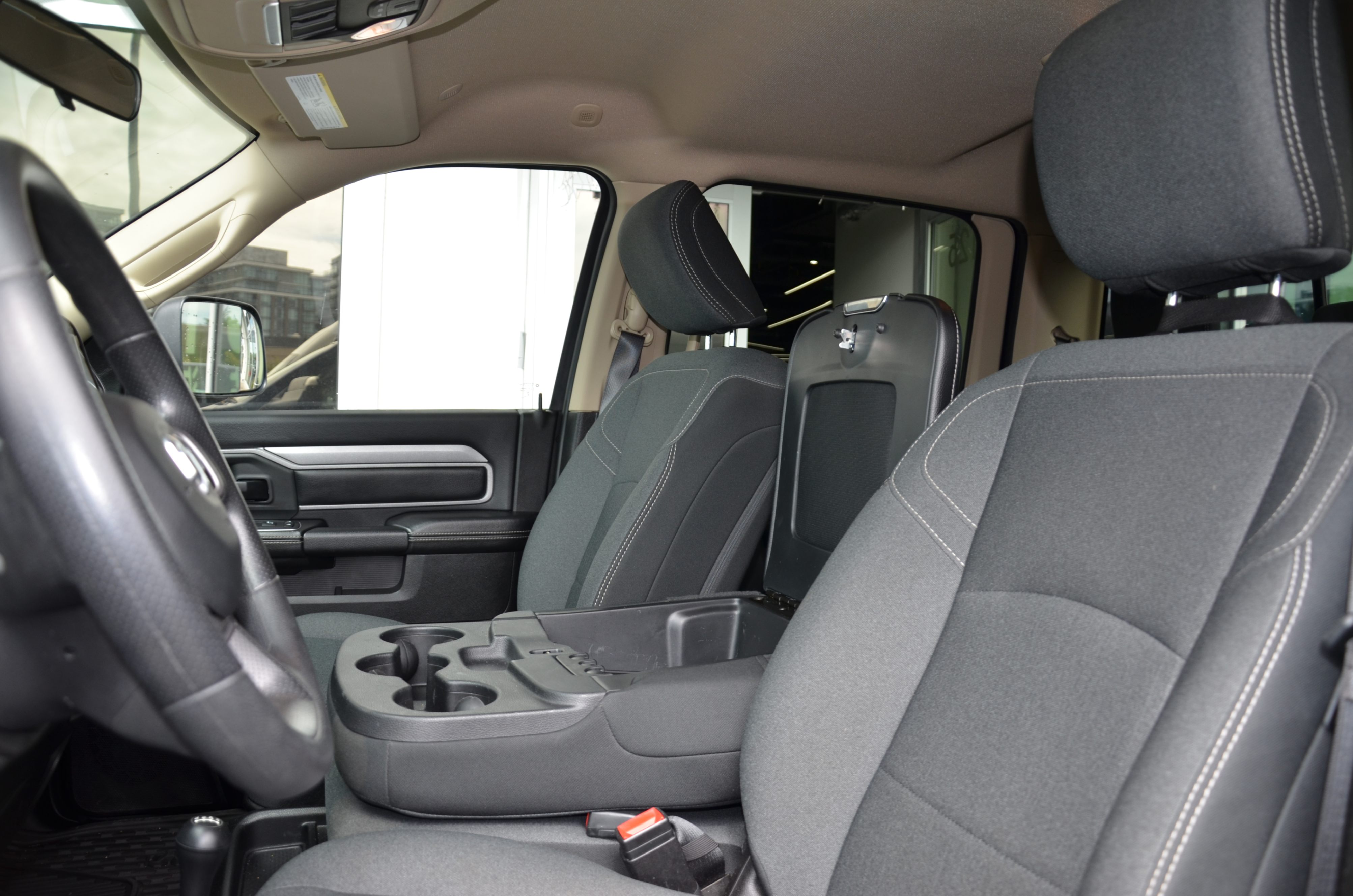 2020 Ram 3500 Tradesman 4x4 Crew Cab 8' Box, 温哥华, 全款车