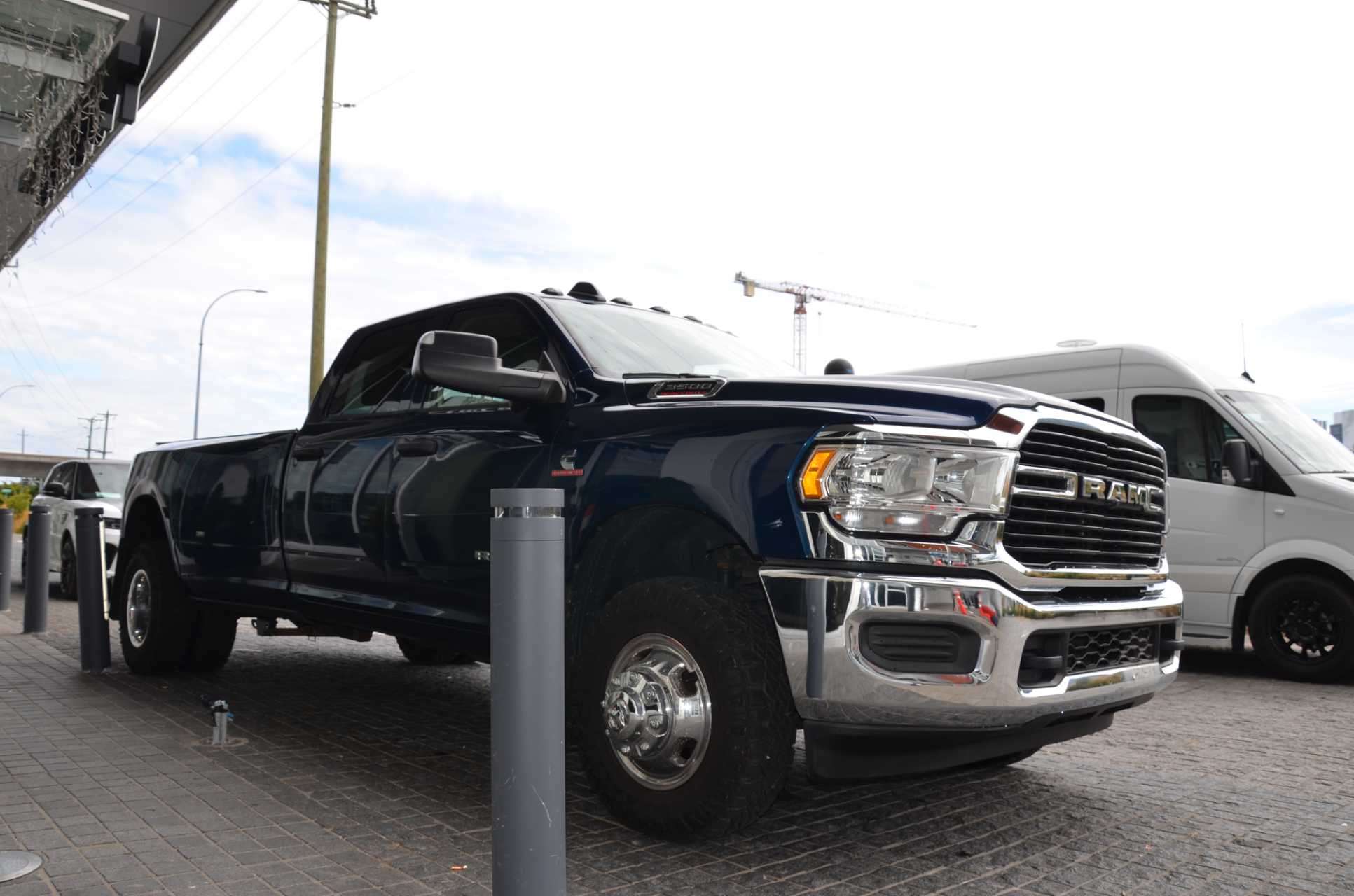 2020 Ram 3500 Tradesman 4x4 Crew Cab 8' Box, 温哥华, 全款车