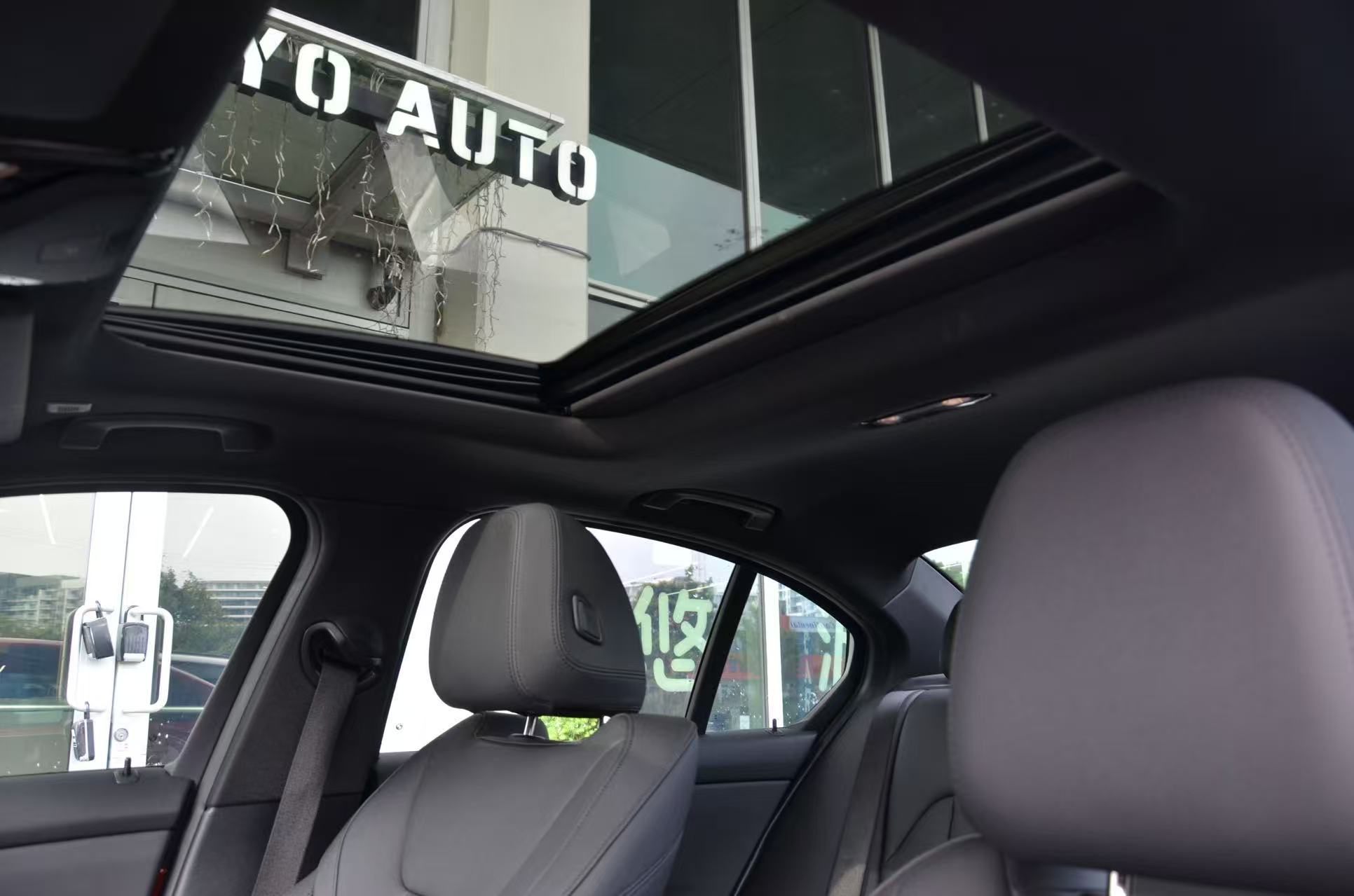 2021 BMW 3 Series 330i xDrive Sedan North America, Vancouver, Cash