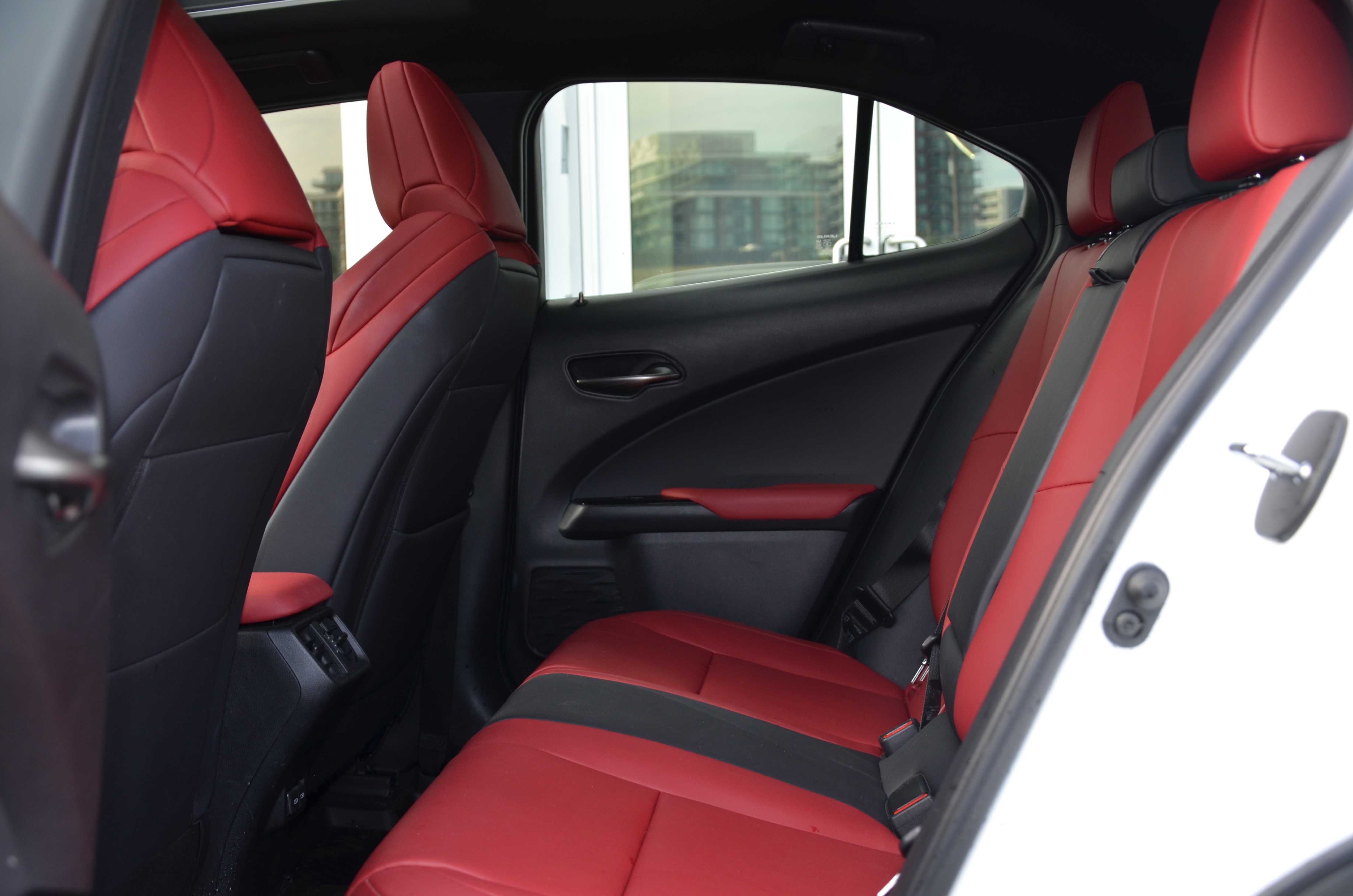 2021 Lexus UX UX 250h CVT, Vancouver, Cash