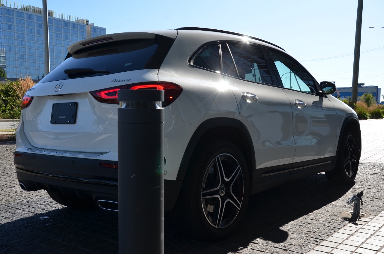 2021 Mercedes-Benz GLA GLA 250 4MATIC SUV, Vancouver, Cash