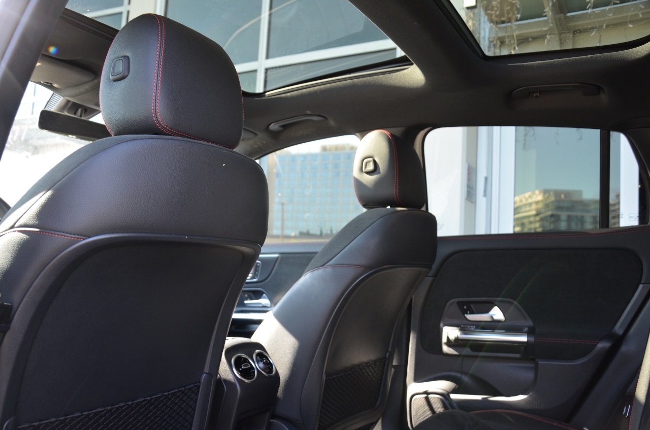 2021 Mercedes-Benz GLA GLA 250 4MATIC SUV, Vancouver, Cash