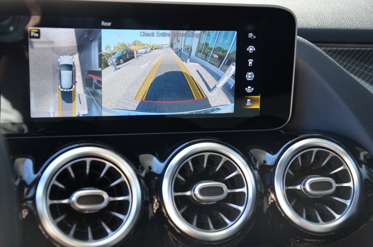 2021 Mercedes-Benz GLA GLA 250 4MATIC SUV, Vancouver, Cash