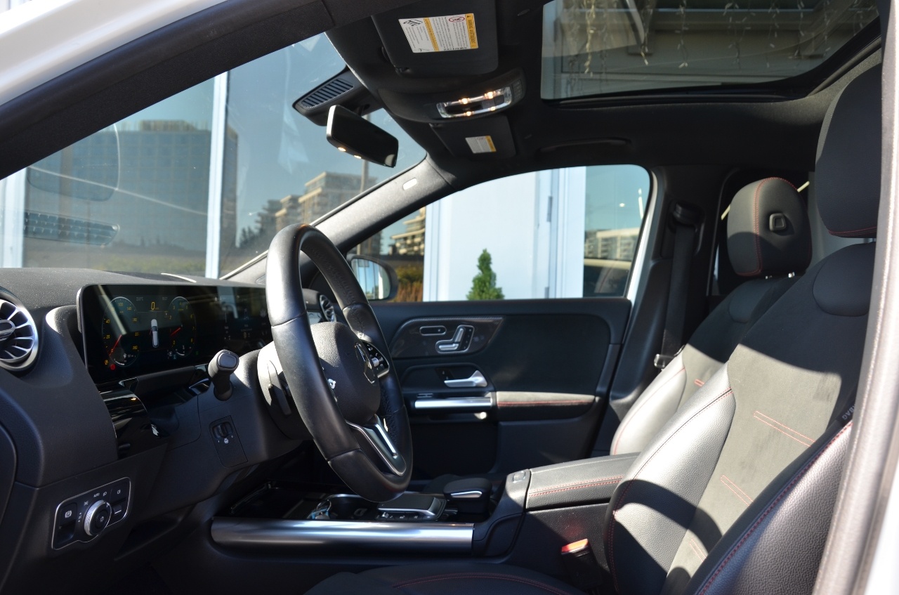 2021 Mercedes-Benz GLA GLA 250 4MATIC SUV, Vancouver, Cash
