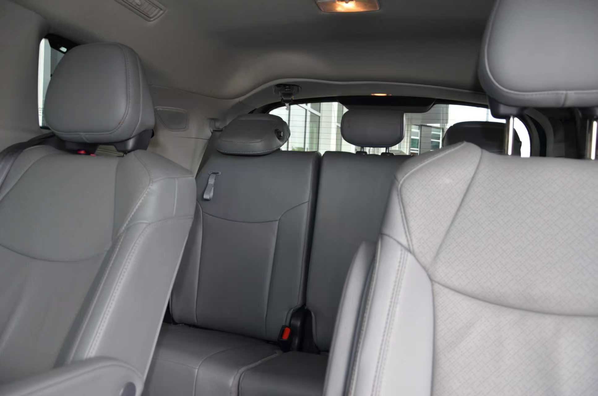 2021 Toyota Sienna XLE 7-Passenger AWD, Vancouver, Cash