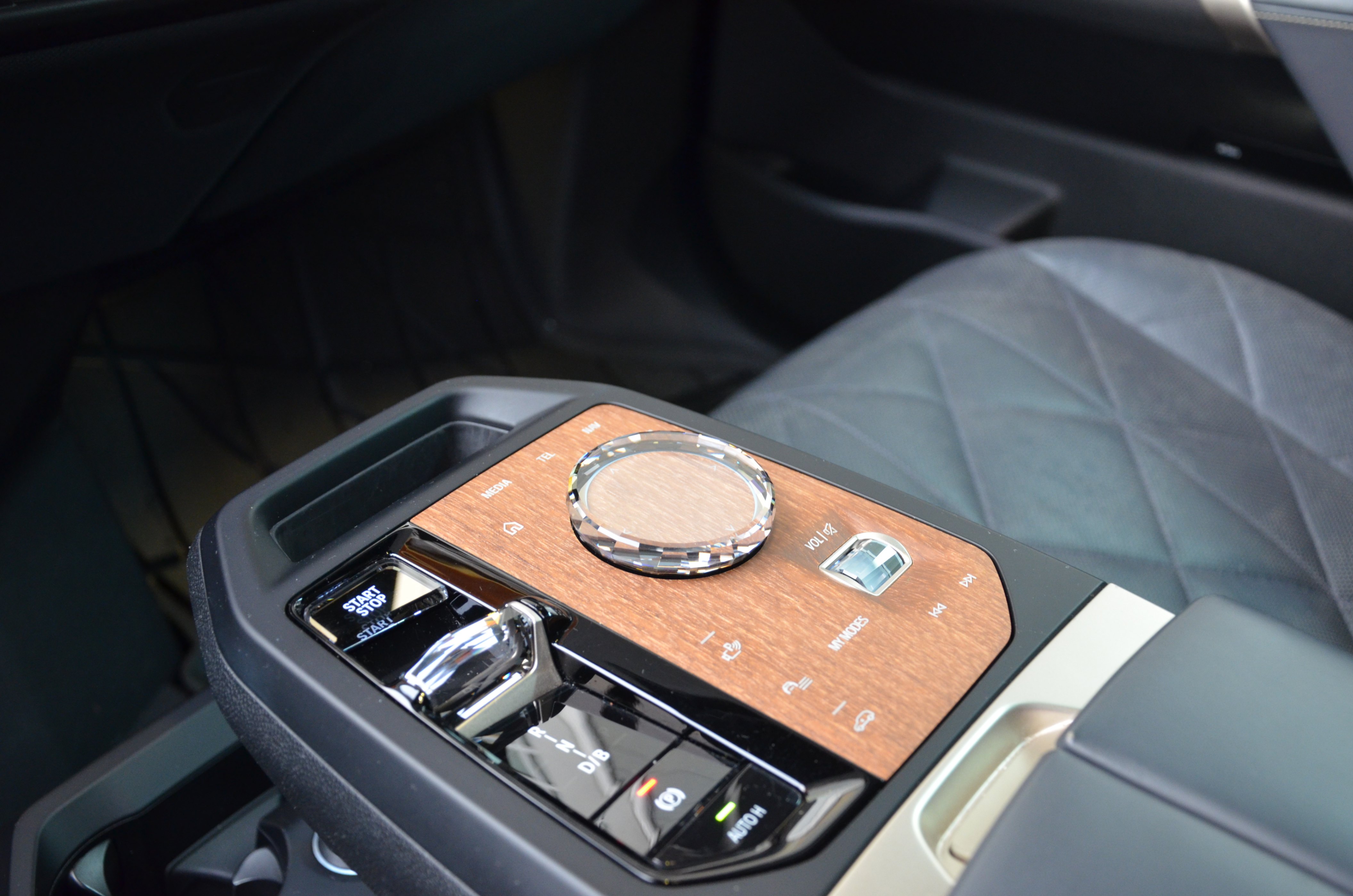 2022 BMW iX XDrive50 Sports Activity Vehicle, 温哥华, 全款车