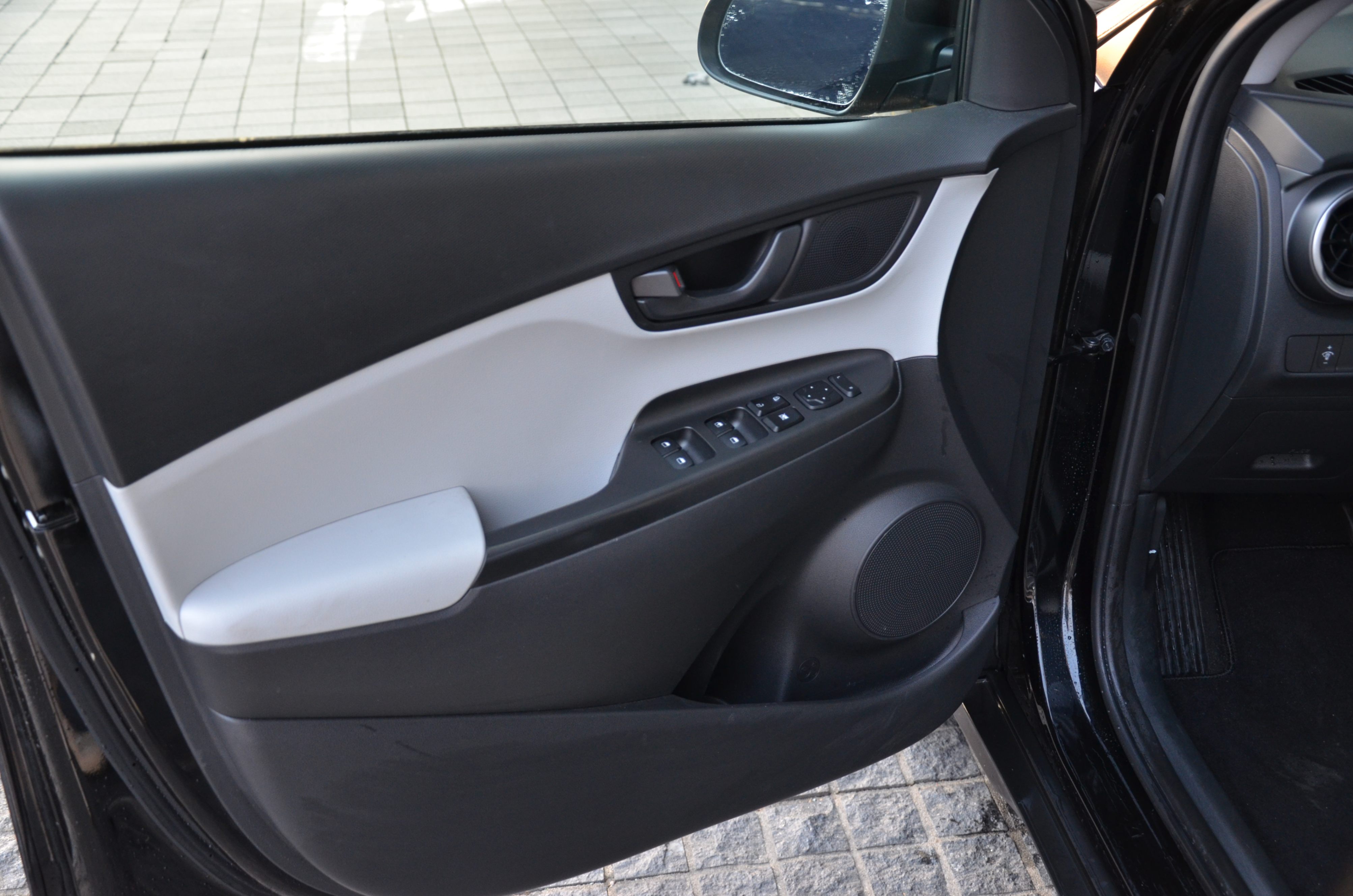 2022 Hyundai Kona 2.0L LE FWD, Vancouver, Cash