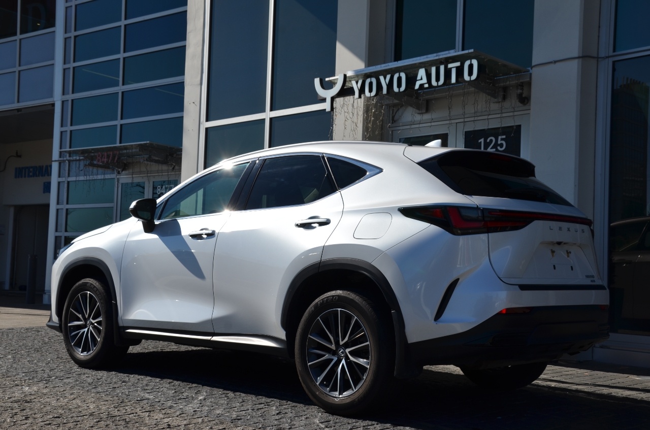 2022 Lexus NX NX 250 AWD *Ltd Avail*, Vancouver, Cash