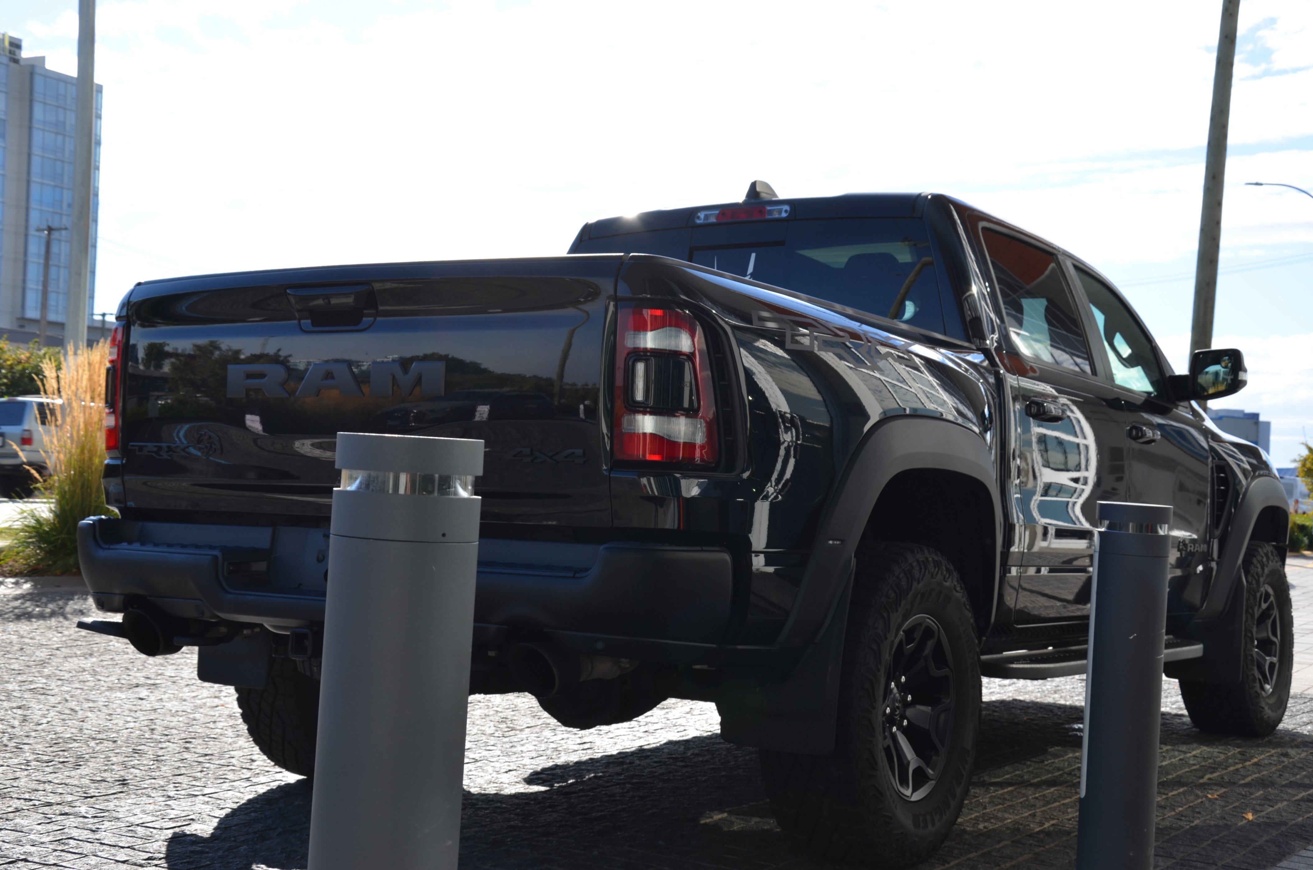 2022 Ram 1500 TRX 4x4 Crew Cab 5'7" Box, Vancouver, Cash