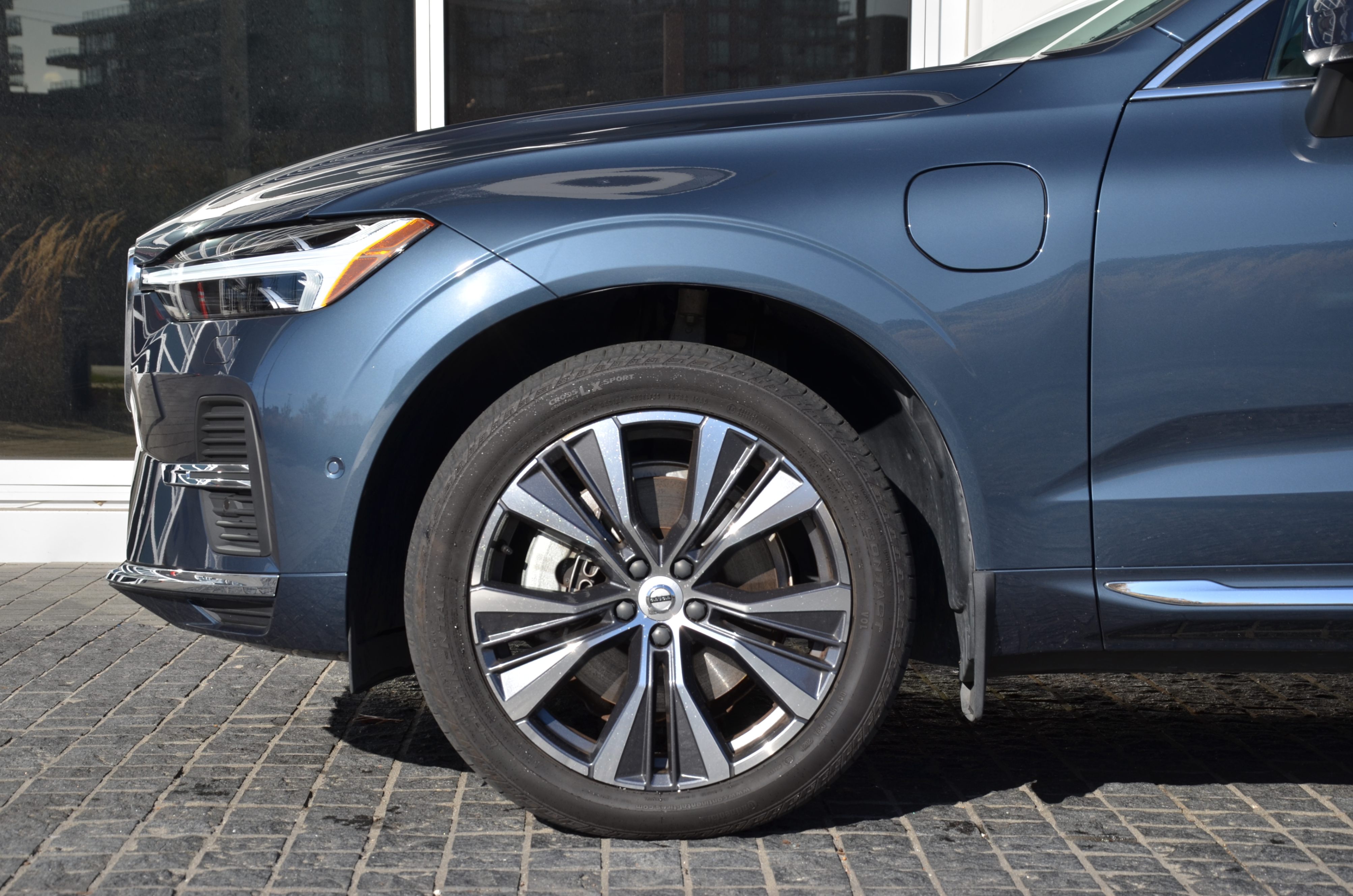 2022 Volvo XC60 Recharge T8 eAWD PHEV Inscription *Ltd Avail*, 温哥华, 全款车