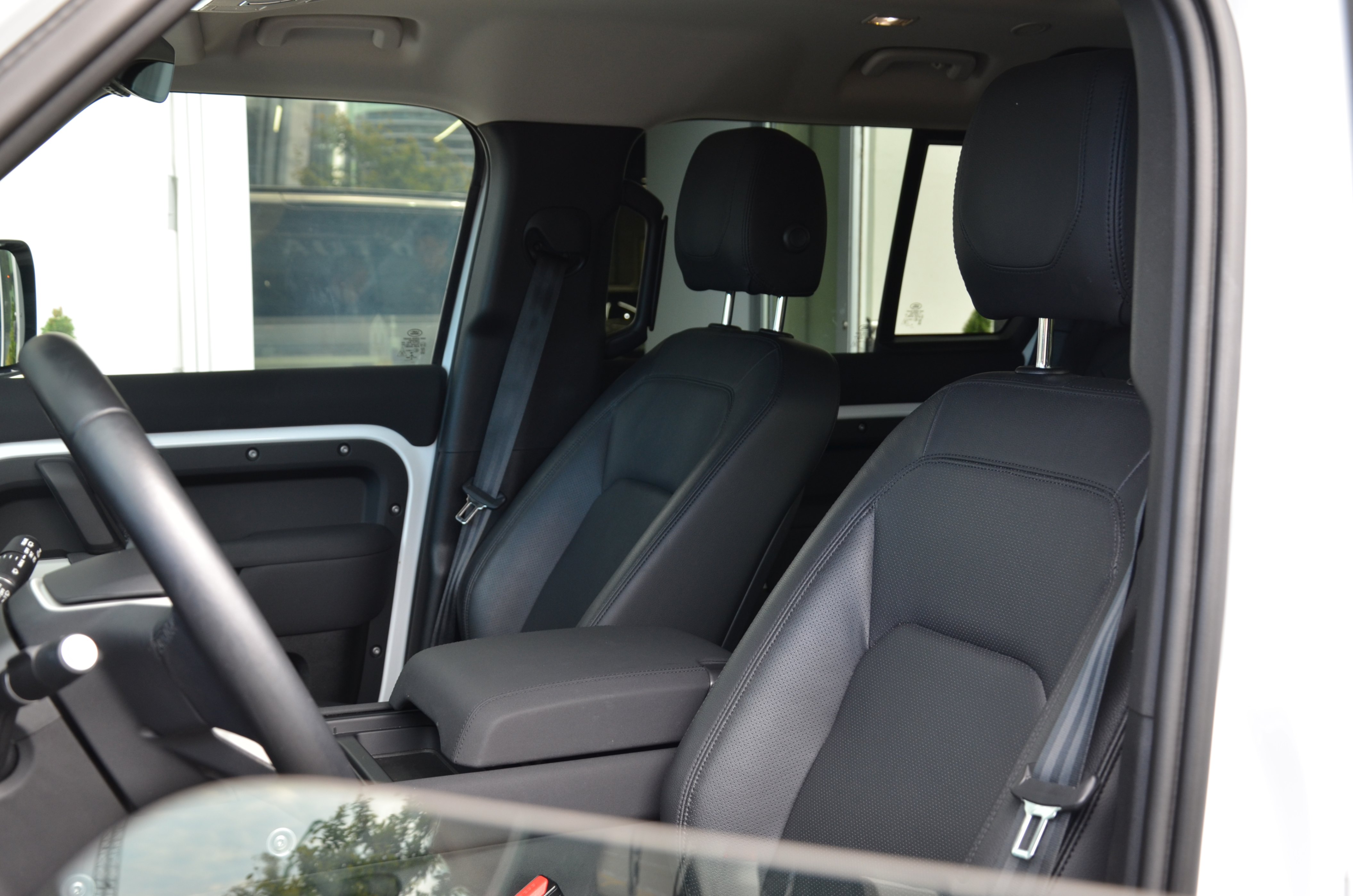 2023 Land Rover Defender 110 S AWD, Vancouver, Cash