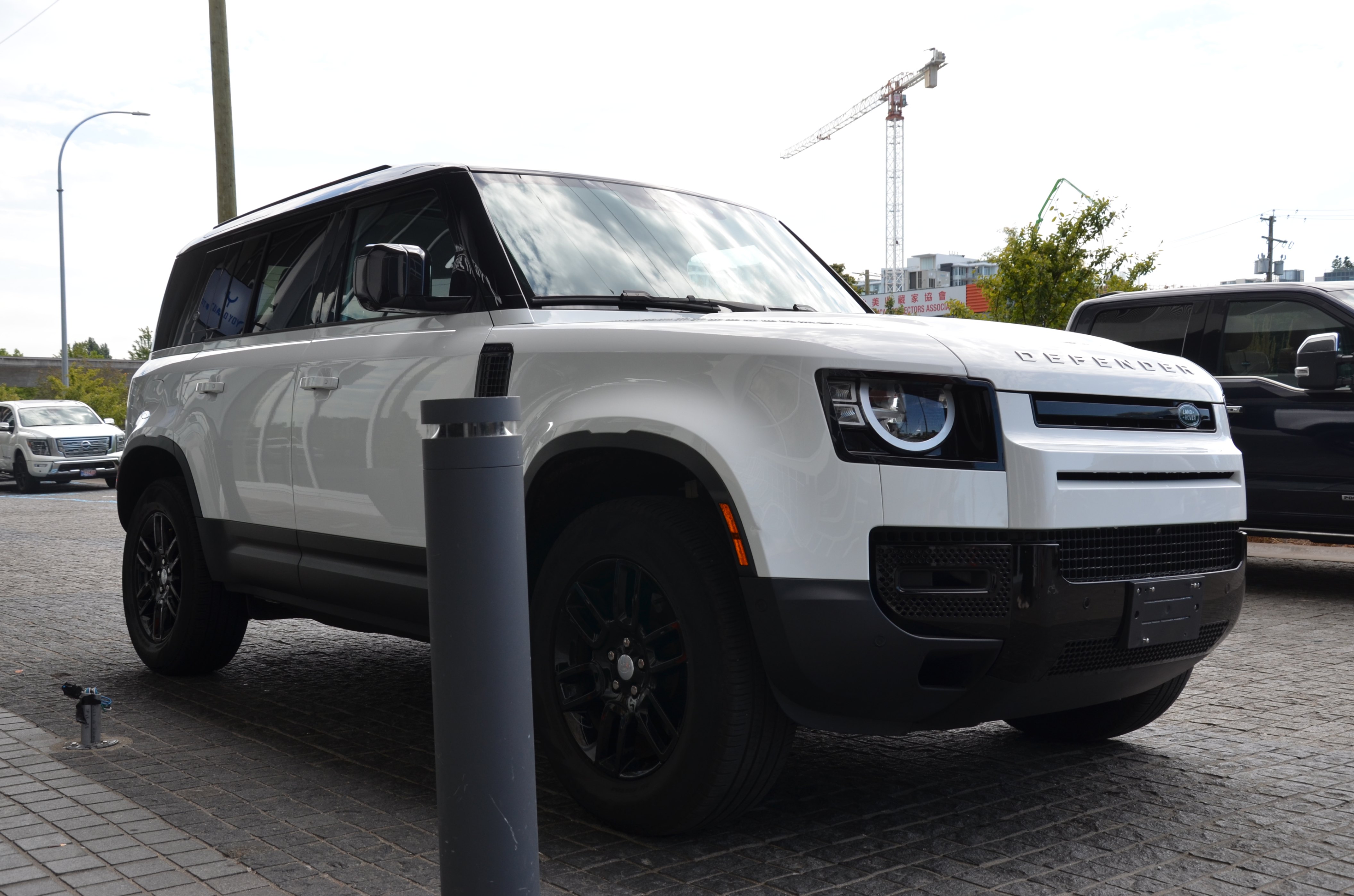2023 Land Rover Defender 110 S AWD, Vancouver, Cash