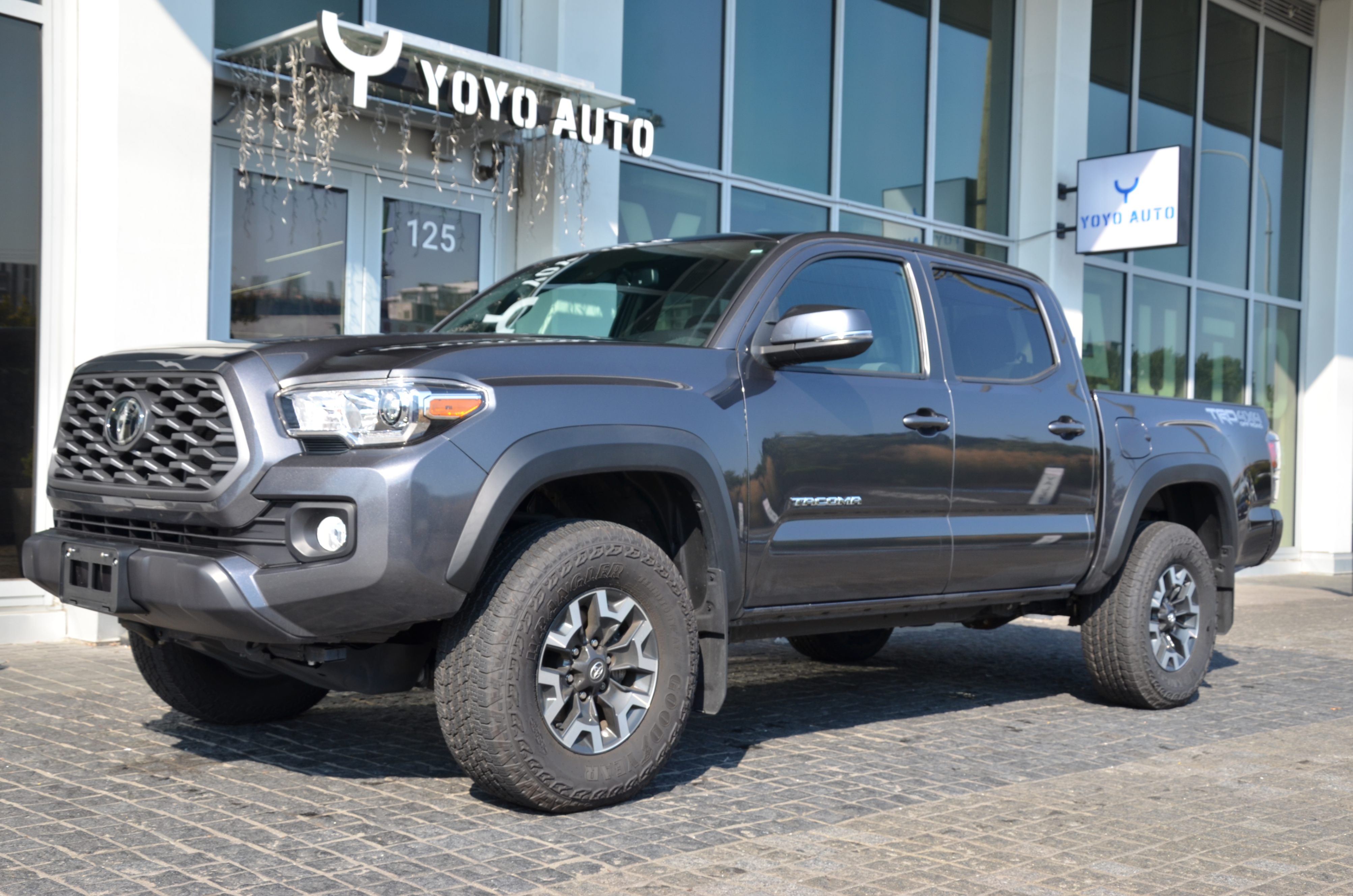 2023 Toyota Tacoma 4x4 Double Cab auto SB, Vancouver, Cash