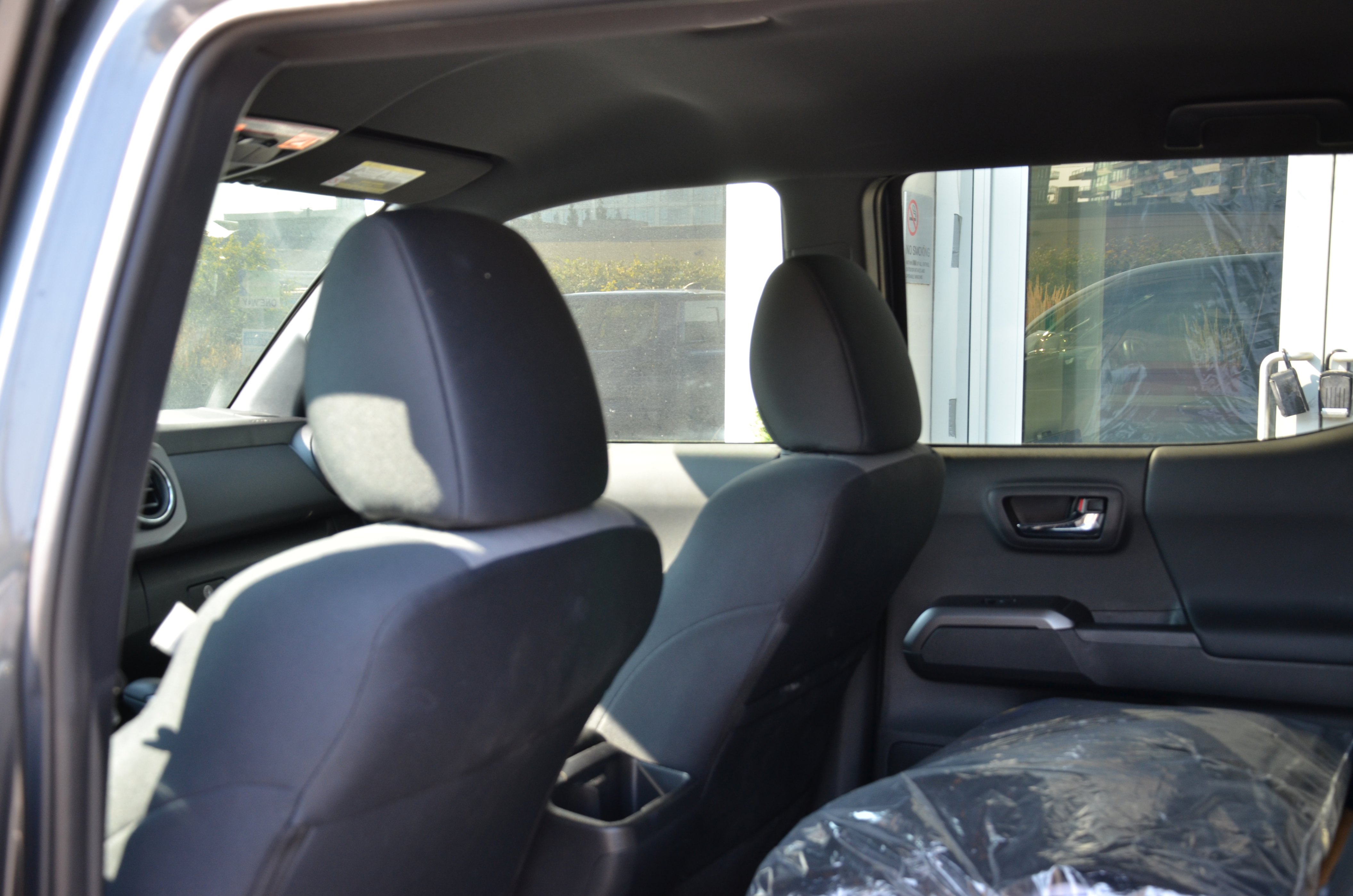 2023 Toyota Tacoma 4x4 Double Cab auto SB, Vancouver, Cash