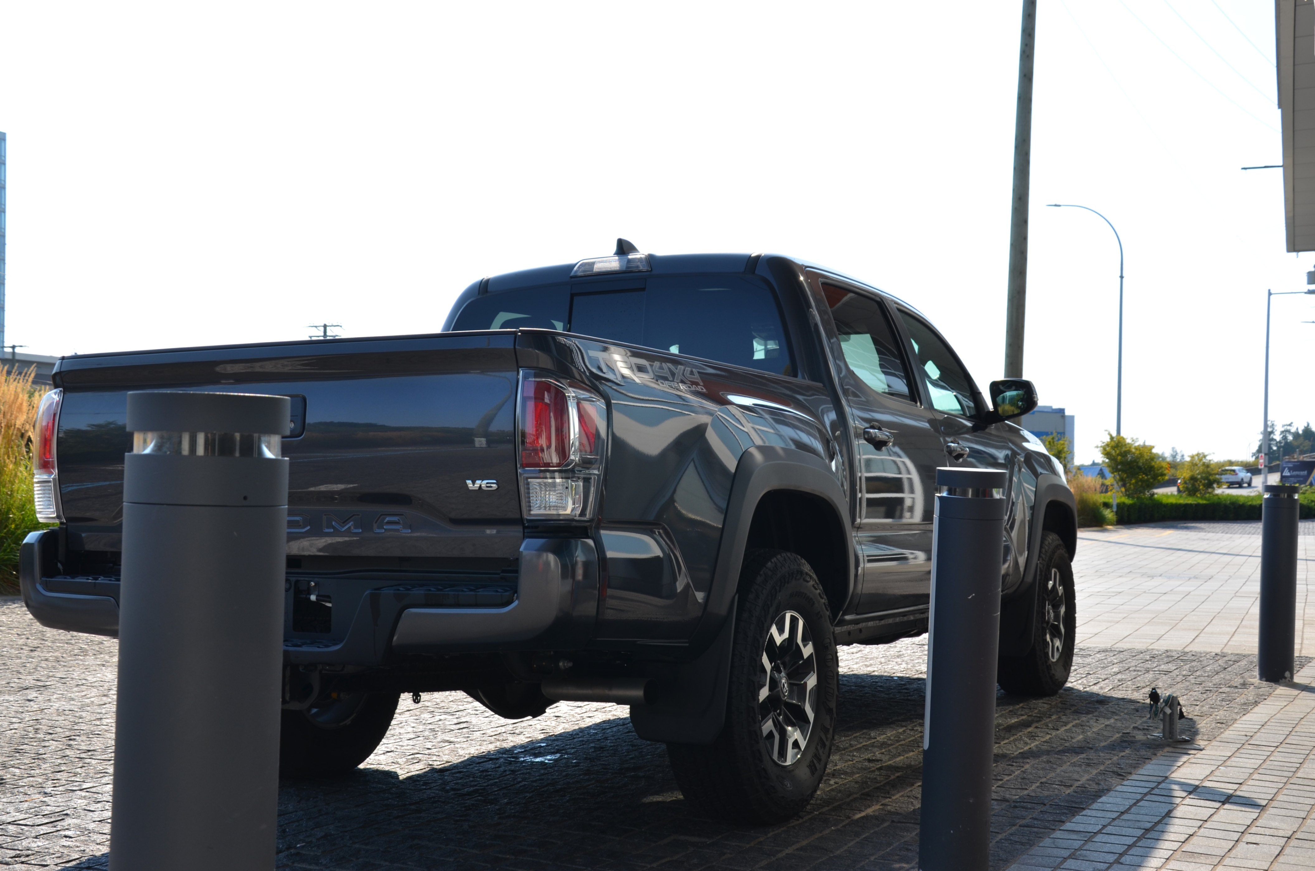 2023 Toyota Tacoma 4x4 Double Cab auto SB, Vancouver, Cash
