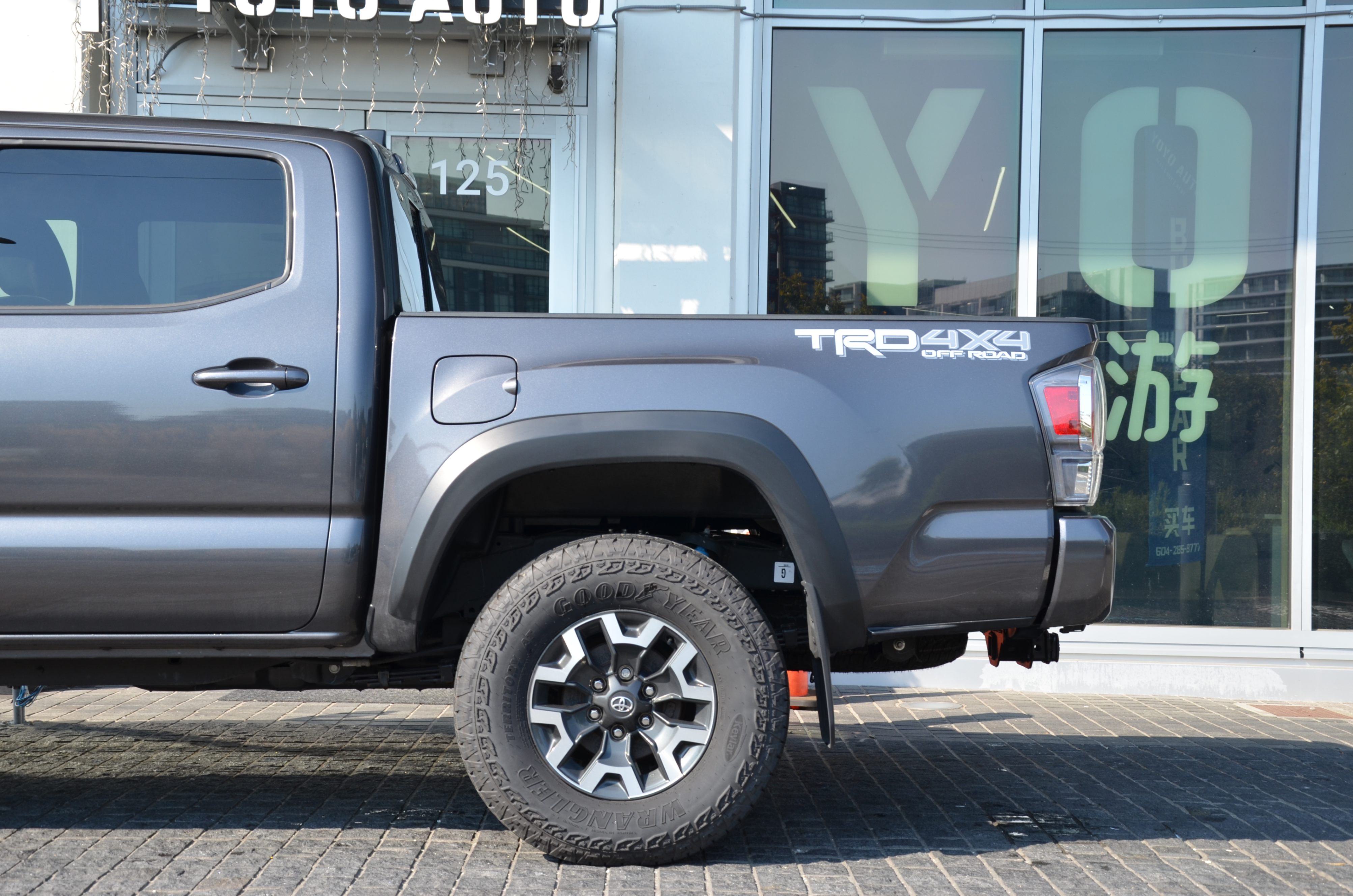 2023 Toyota Tacoma 4x4 Double Cab auto SB, Vancouver, Cash