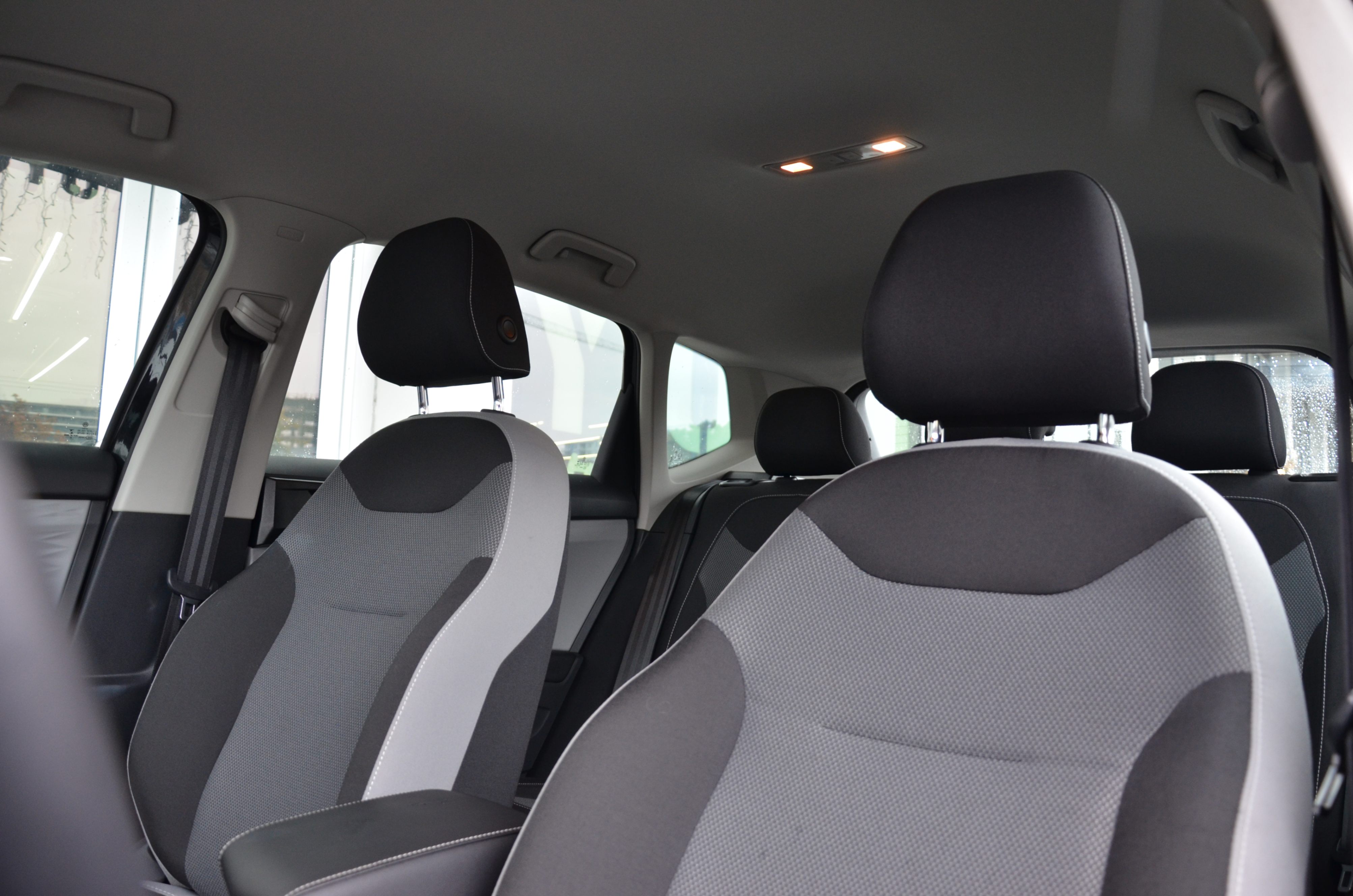 2023 Volkswagen Taos Trendline 4MOTION *Ltd Avail*, Vancouver, Cash