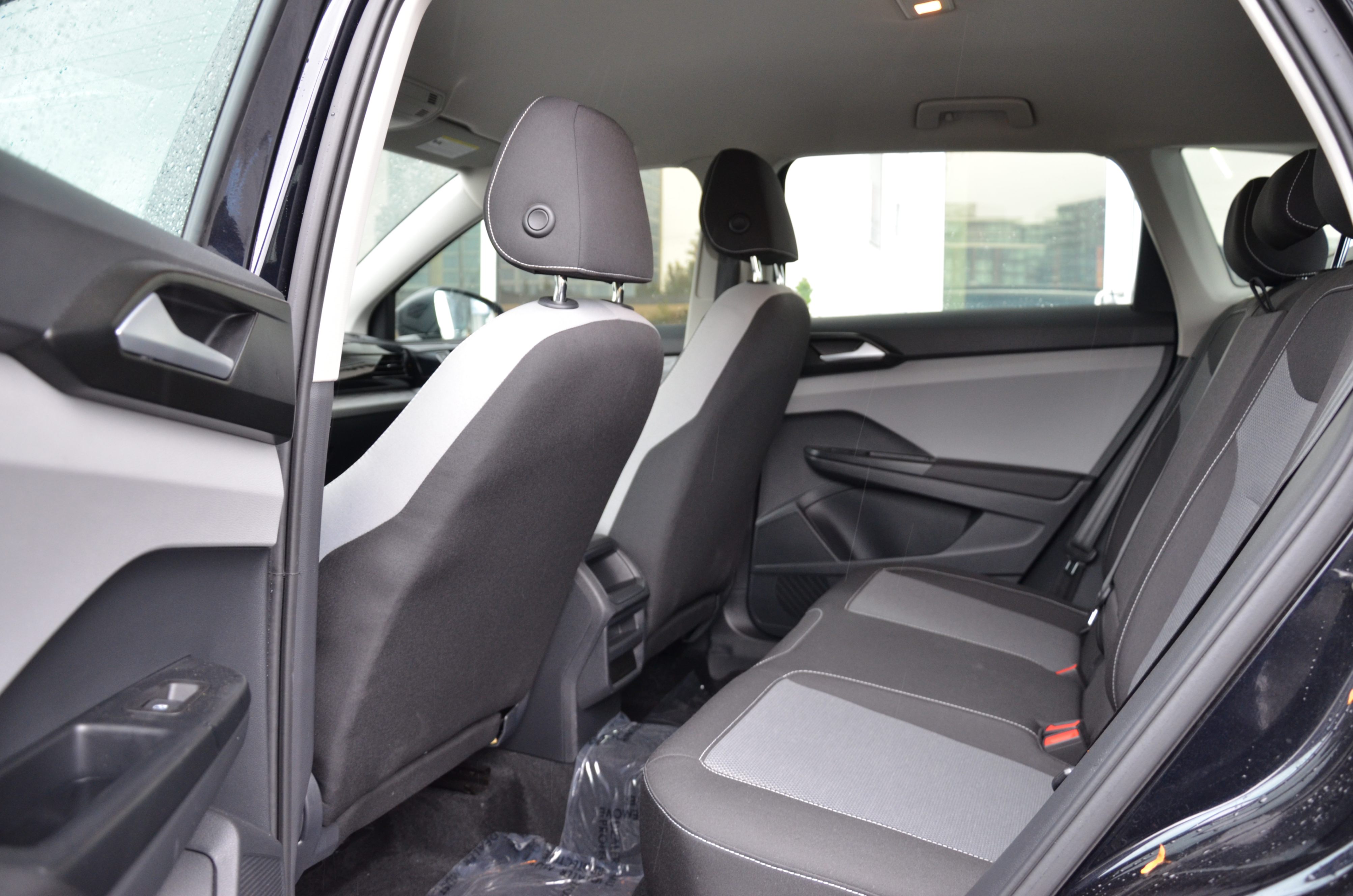 2023 Volkswagen Taos Trendline 4MOTION *Ltd Avail*, Vancouver, Cash