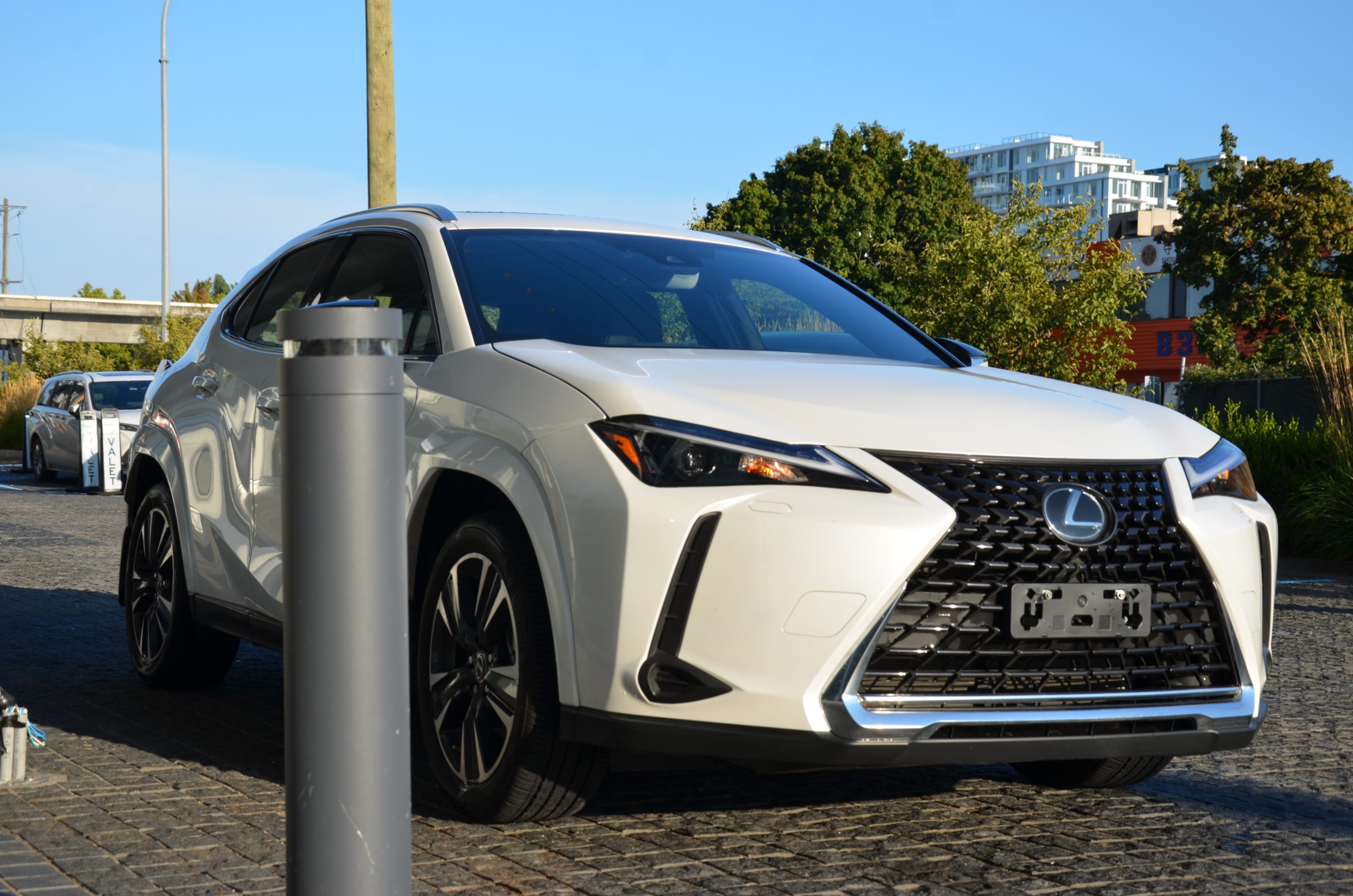 2024 Lexus UX UX 250h CVT, Vancouver, Cash