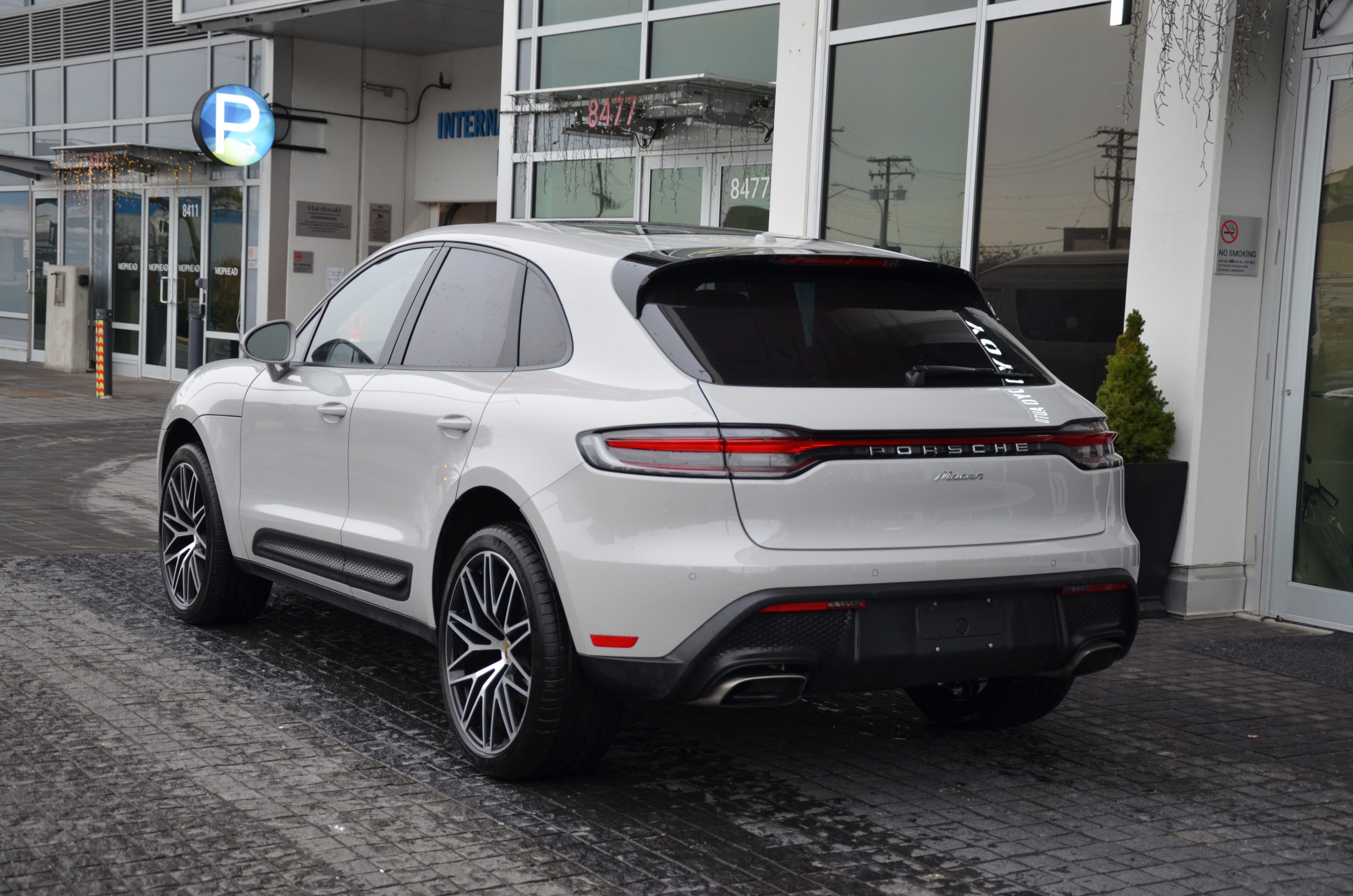 2024 Porsche Macan AWD, Vancouver, Cash