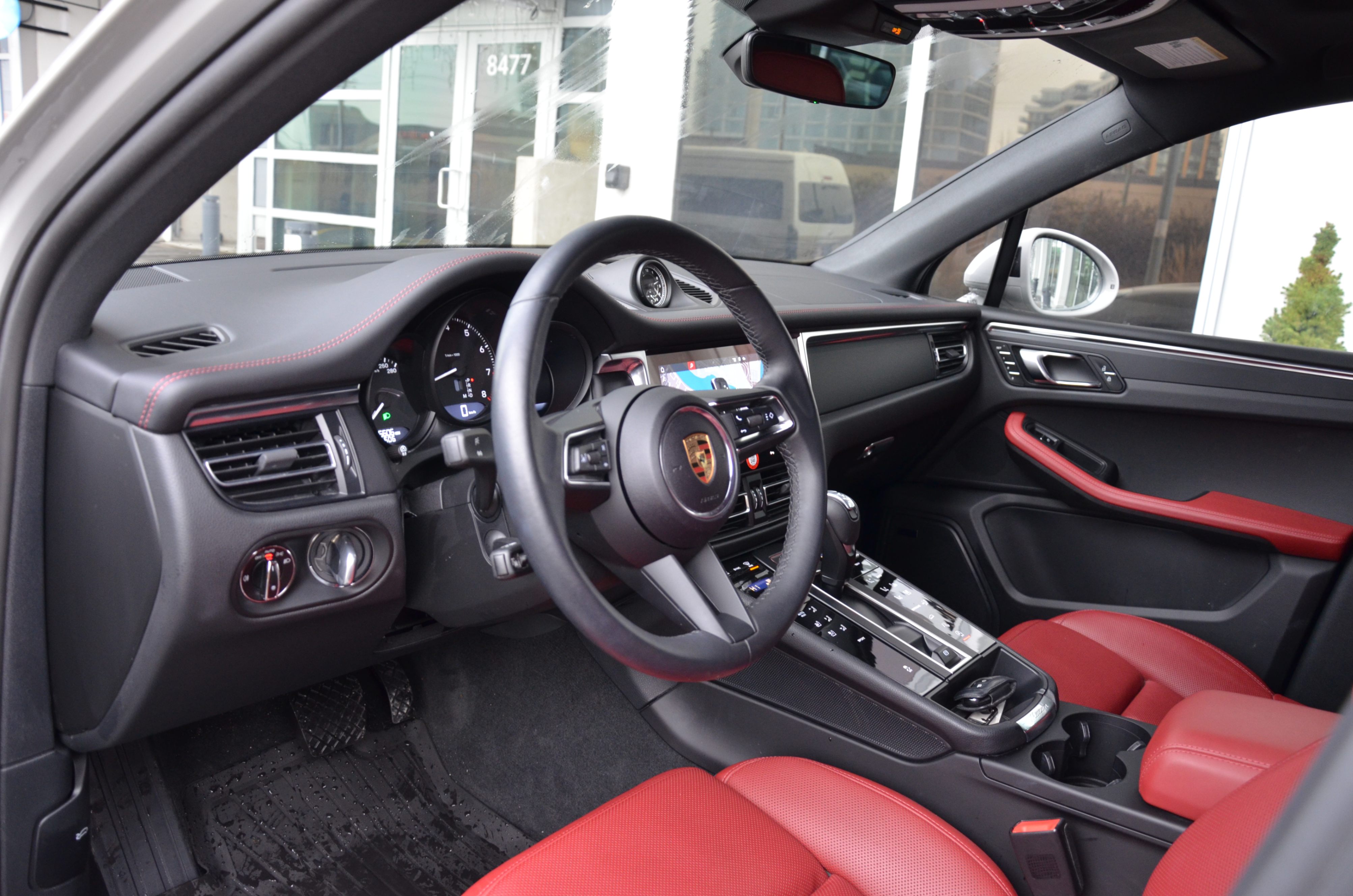 2024 Porsche Macan AWD, Vancouver, Cash