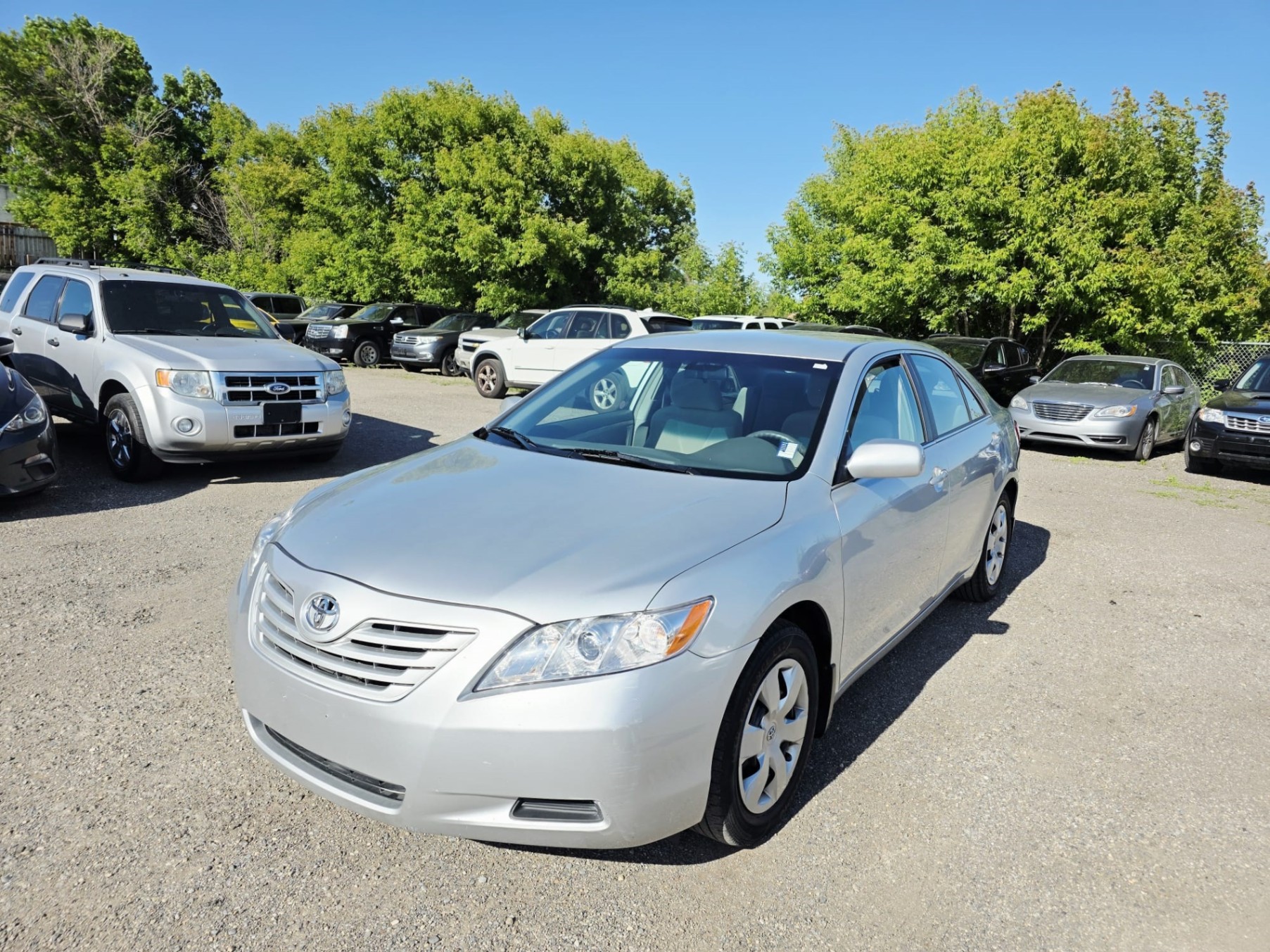 Silver 2009 Toyota Camry Sedan Front-Wheel Drive Automatic