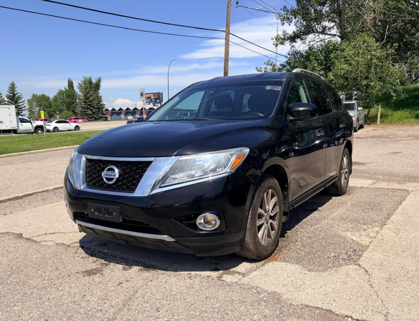 Black 2013 Nissan Pathfinder SUV / Crossover Four-Wheel Drive Automatic