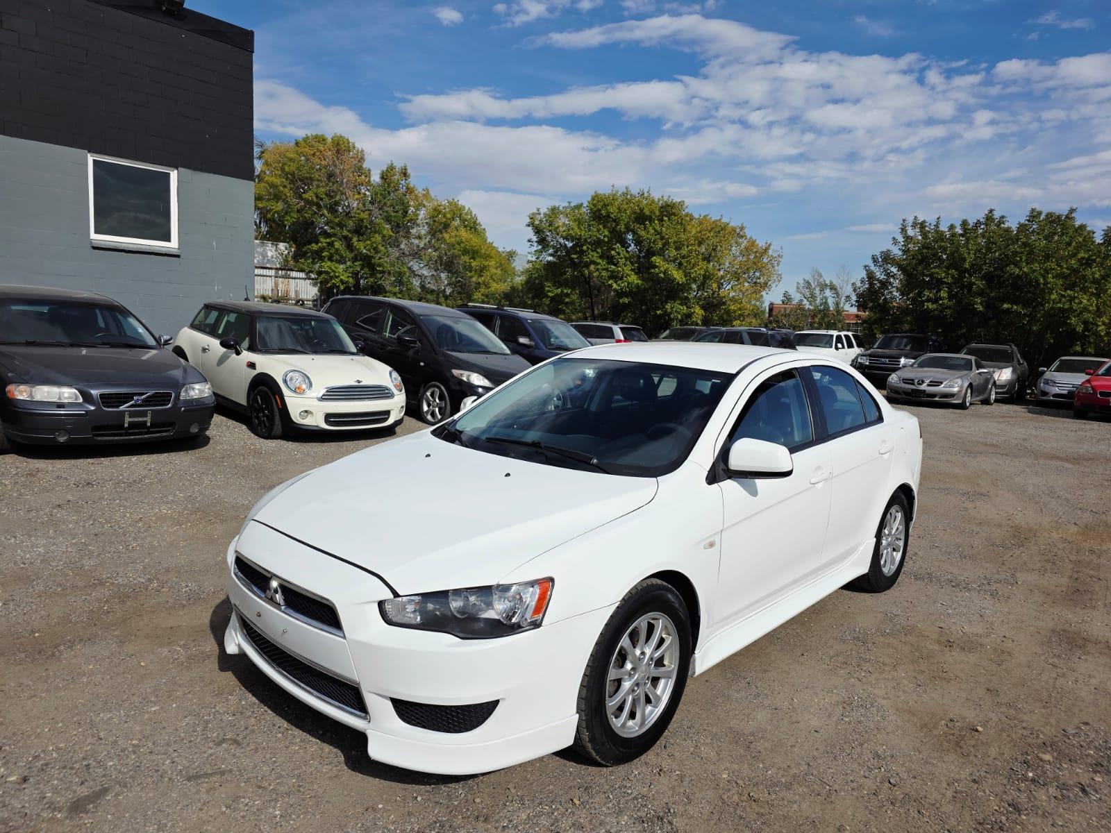White 2014 Mitsubishi Lancer Sedan Automatic