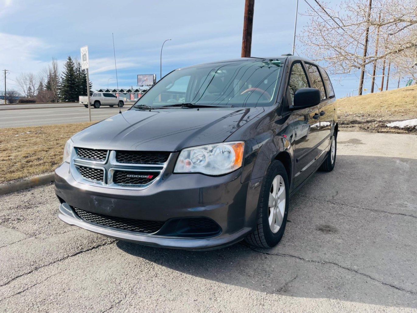 Gray 2016 Dodge Grand Caravan Minivan Automatic