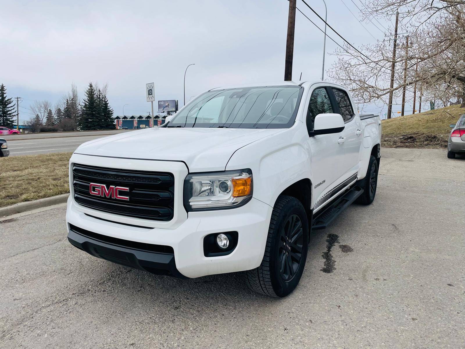 2020 GMC Canyon SLE Crew Cab 4WD